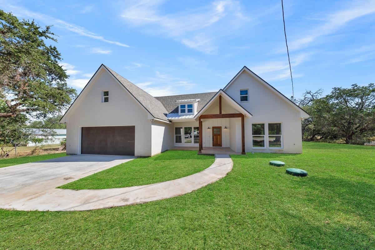 160 Stonecastle Drive — photo