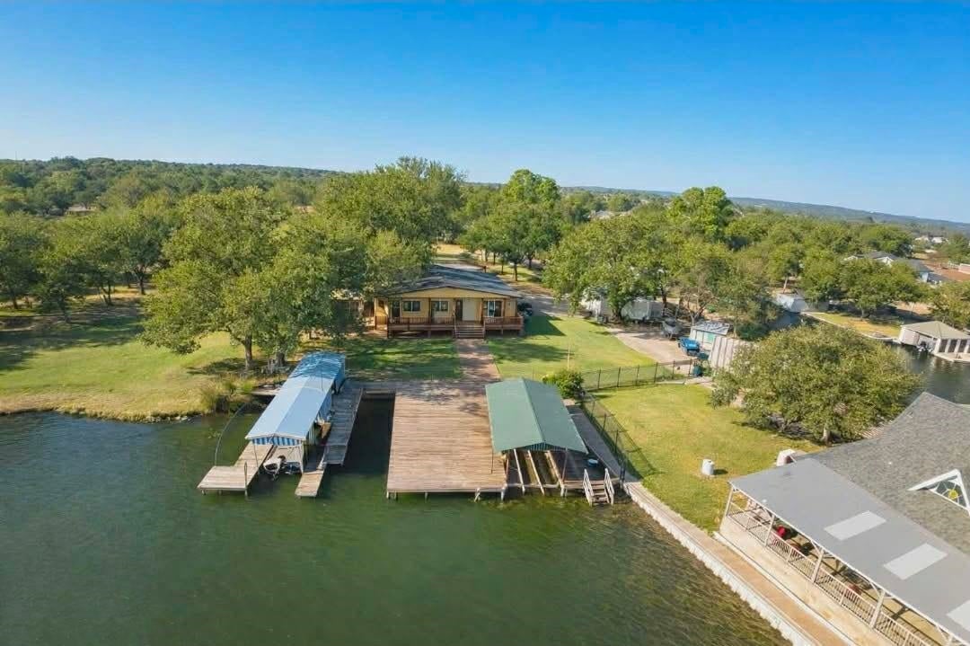 114 Shady Circle Dr — photo