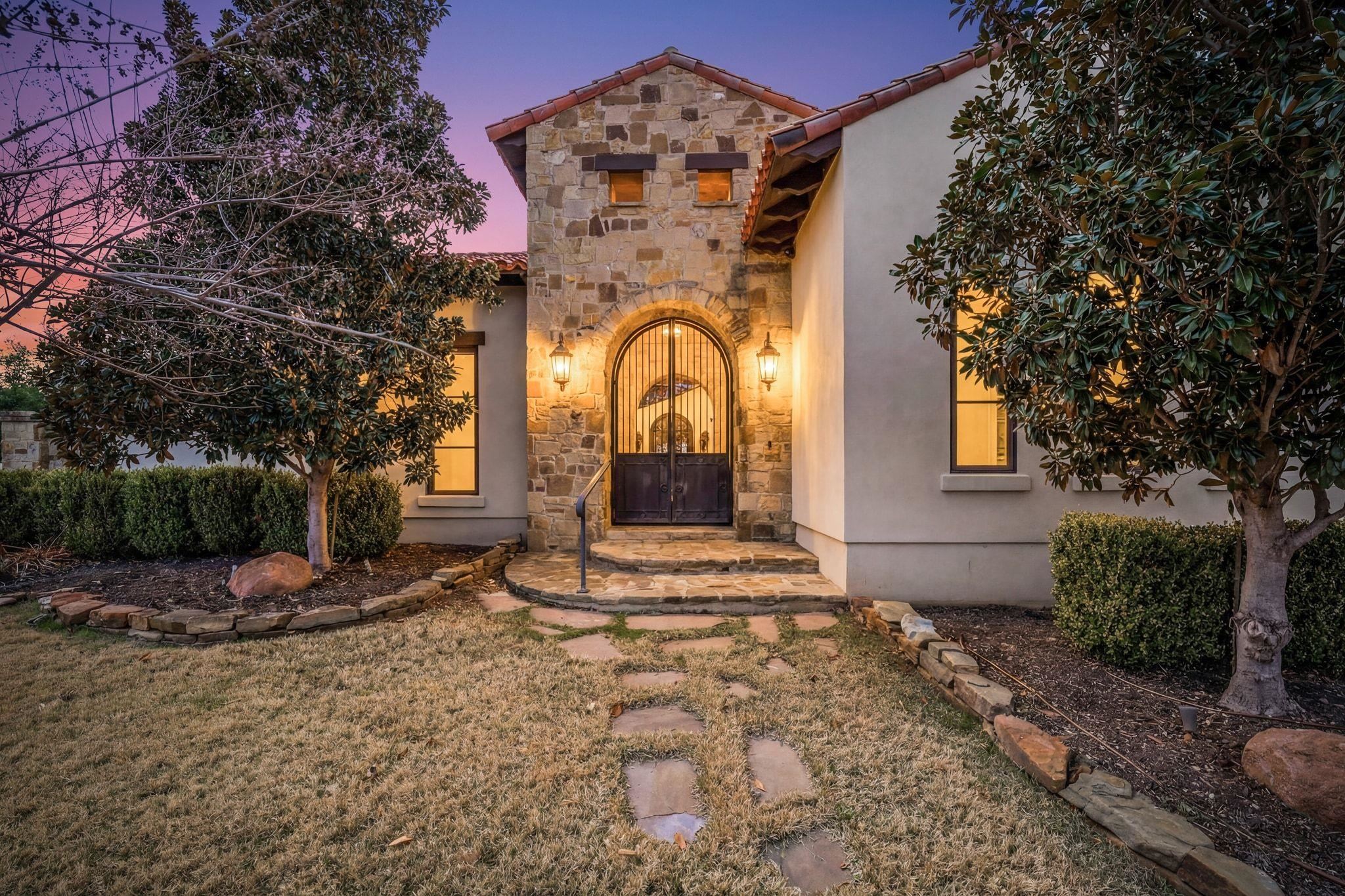 444 La Serena Loop — photo