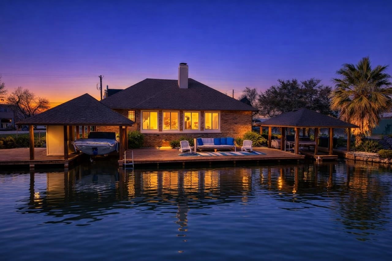 1101 Impala Drive — photo