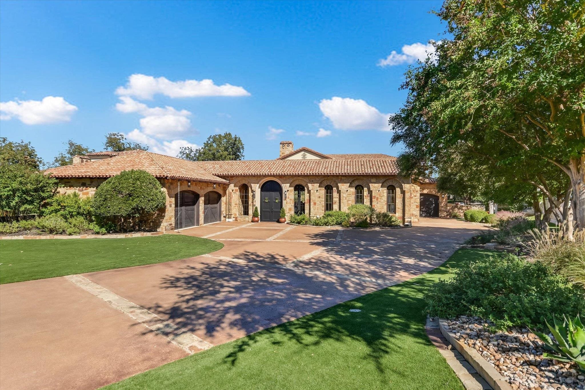 252 La Serena Loop — photo