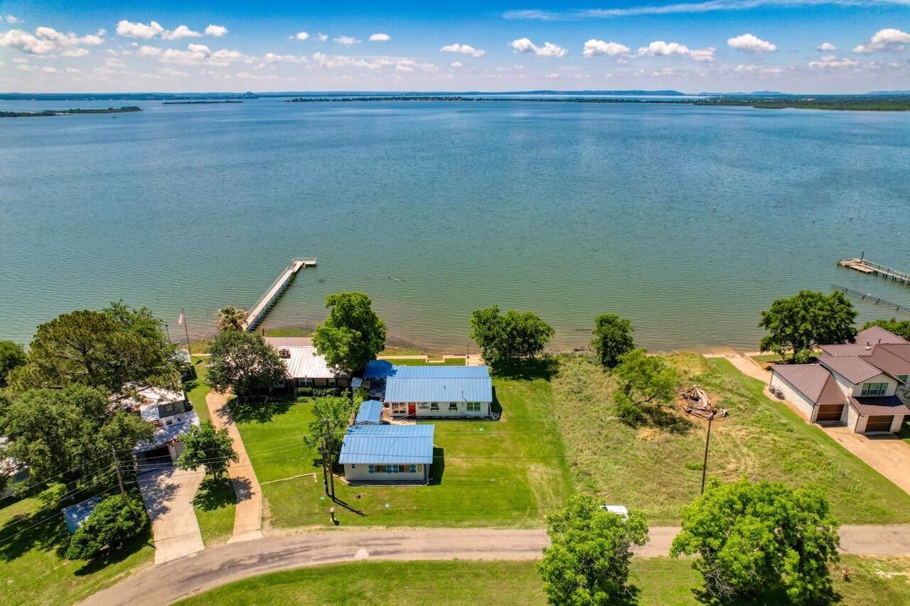 809 Lakeshore Loop, Tow, TX 78672 — photo 2