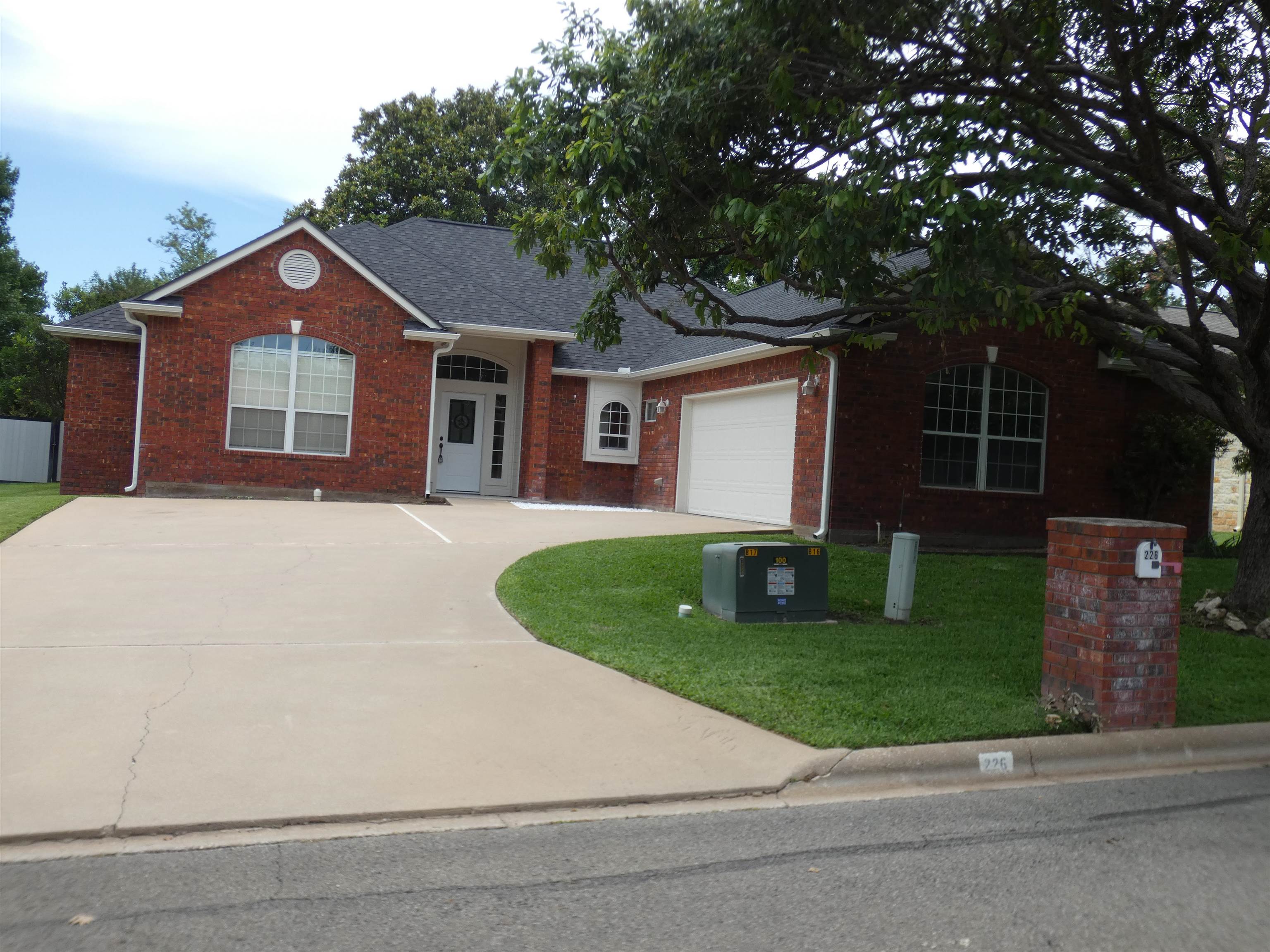226 Muirfield — photo