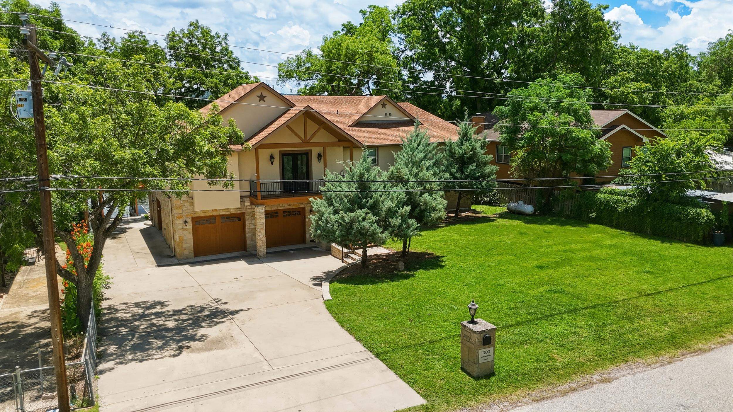 1200 Long Mountain Dr. — photo