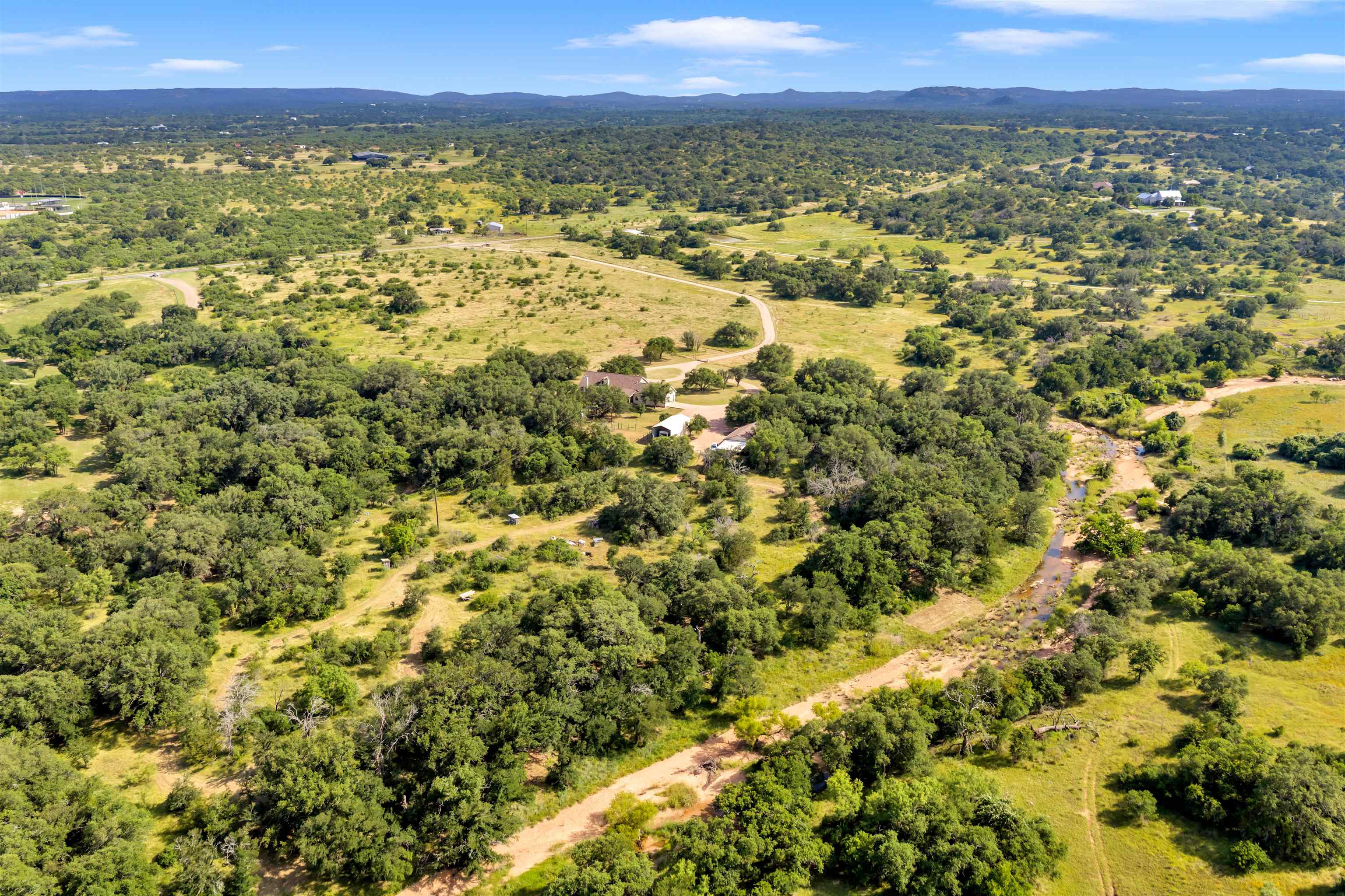 627 Ranch Road 2323 — photo
