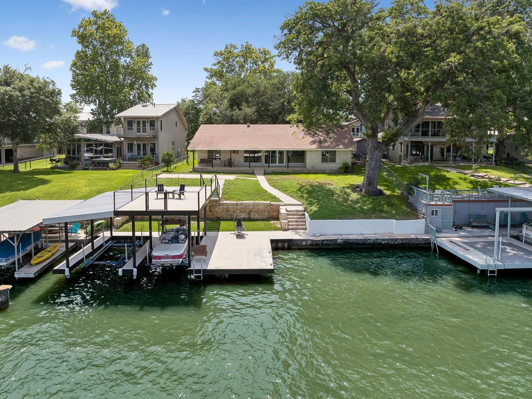 611 Lake Placid Drive — photo