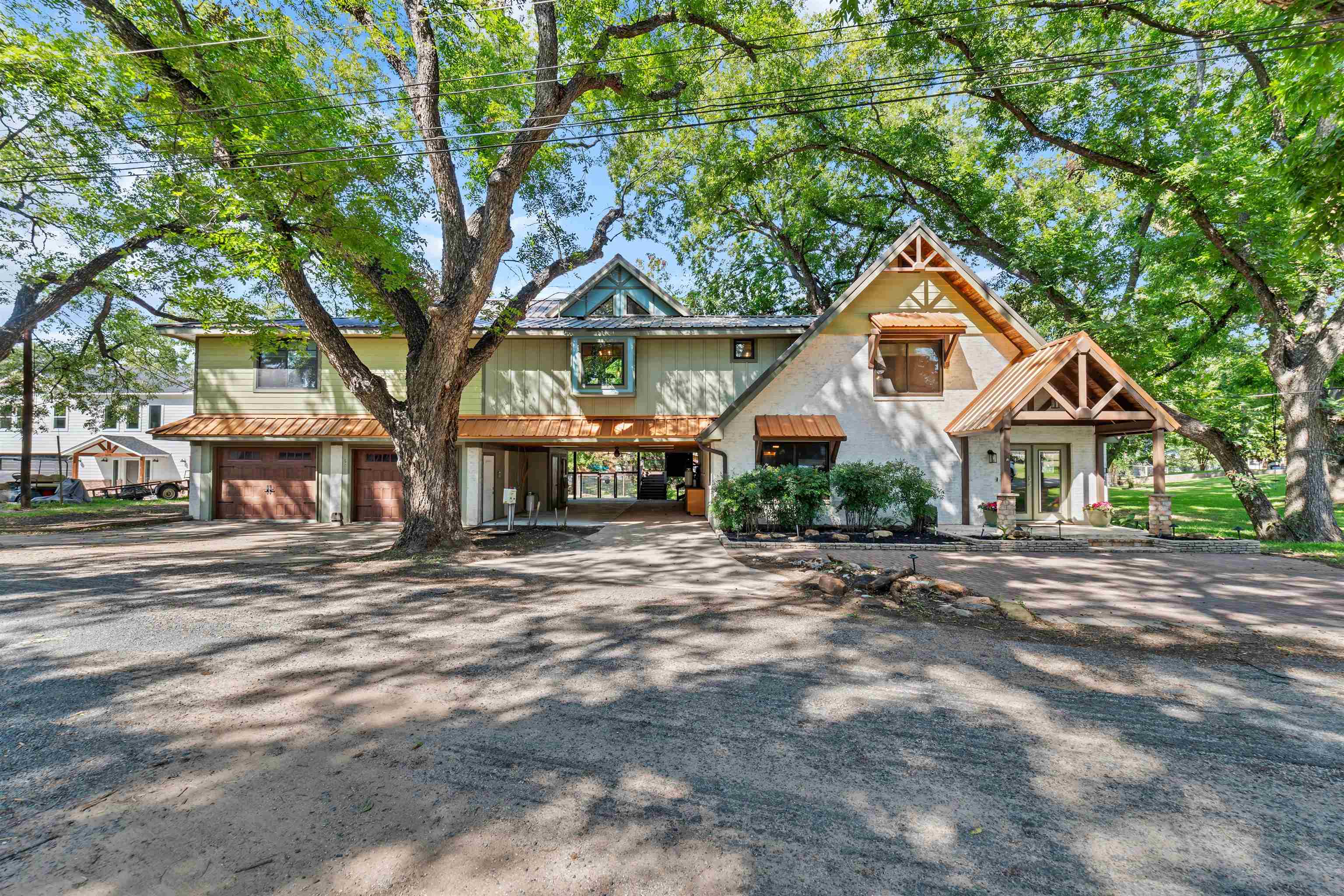 602 Thurman Circle — photo