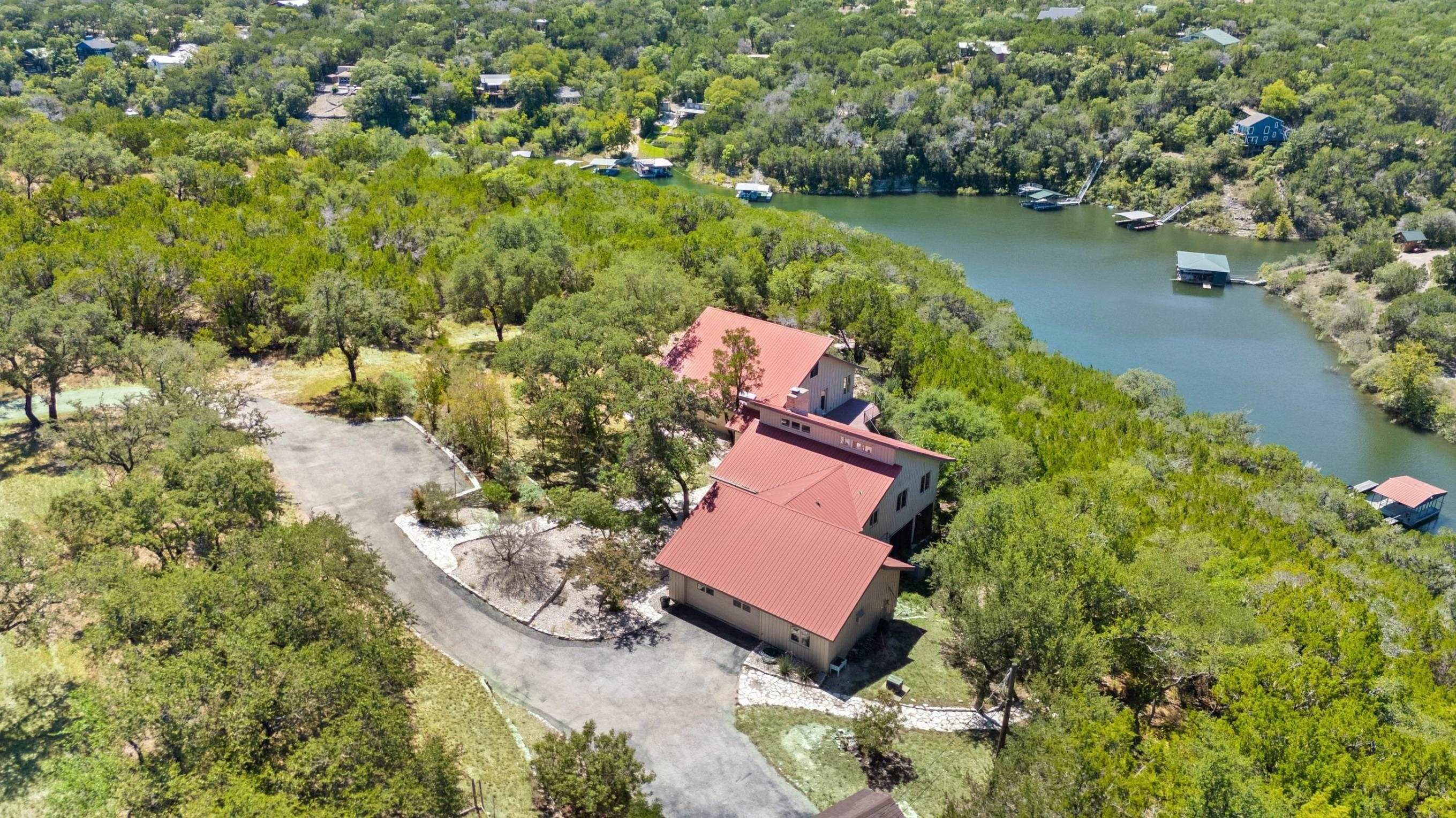 18205 Ridge Road — photo