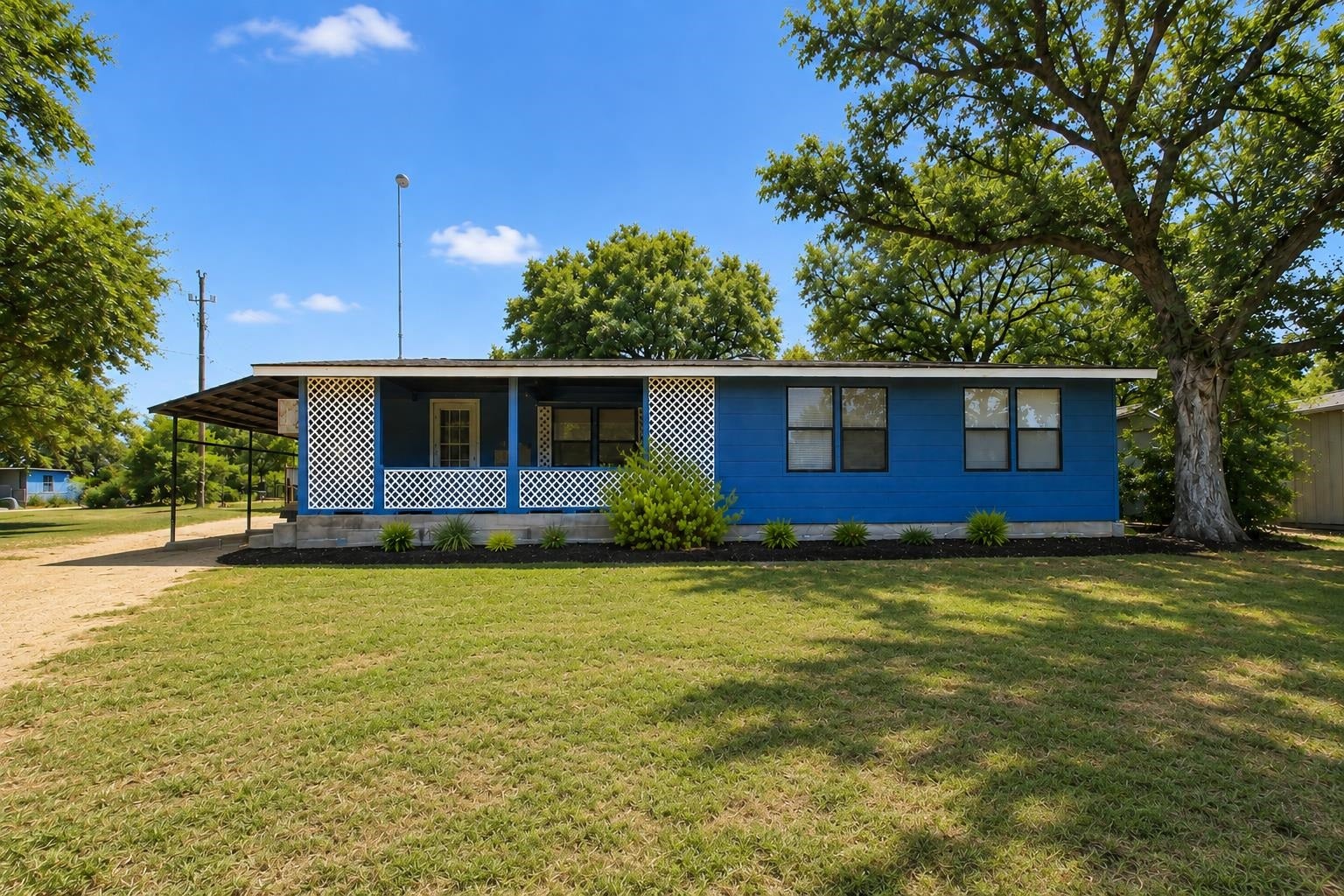 222 Watkins Point — photo