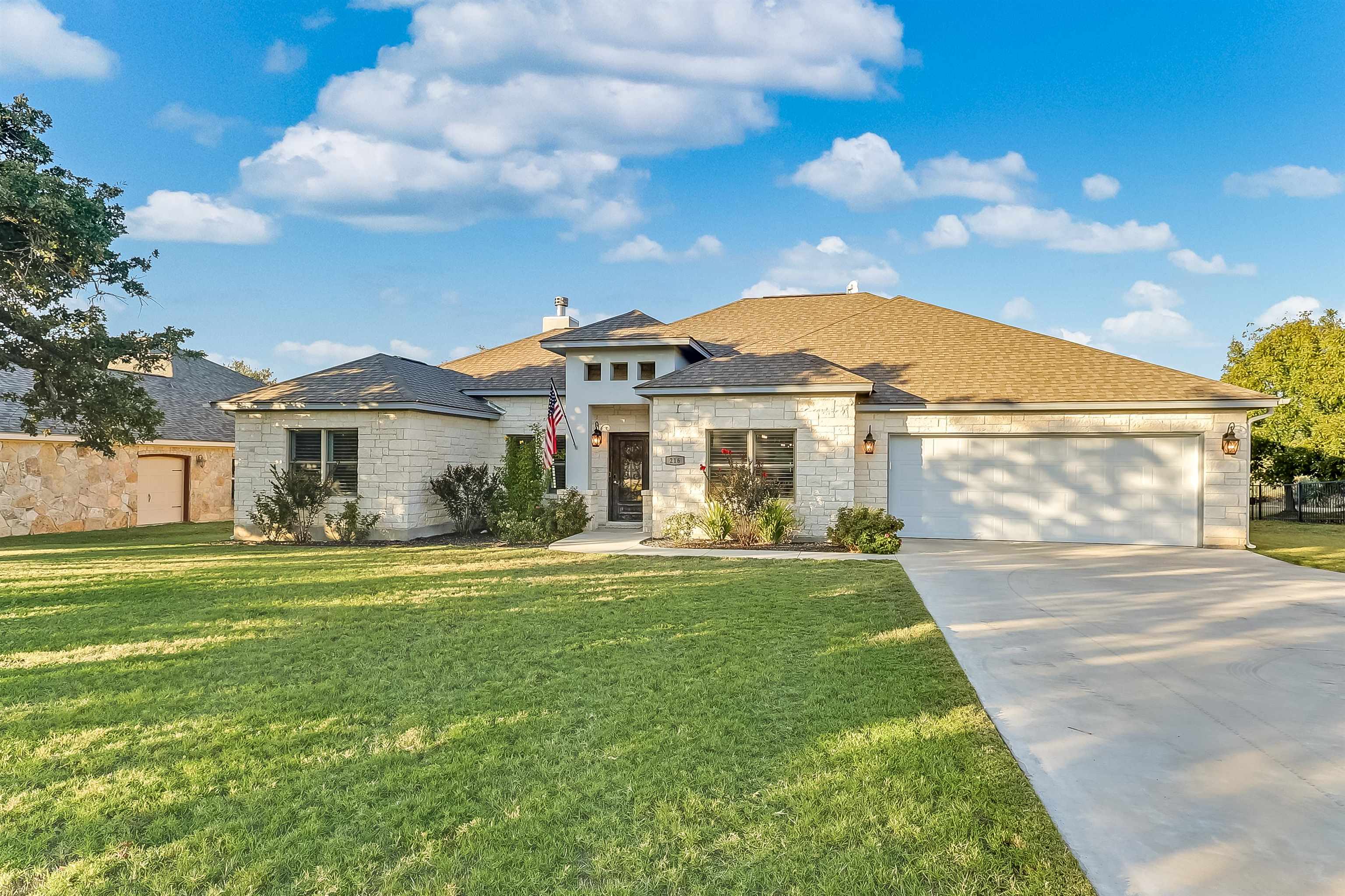 216 Enclave Drive — photo