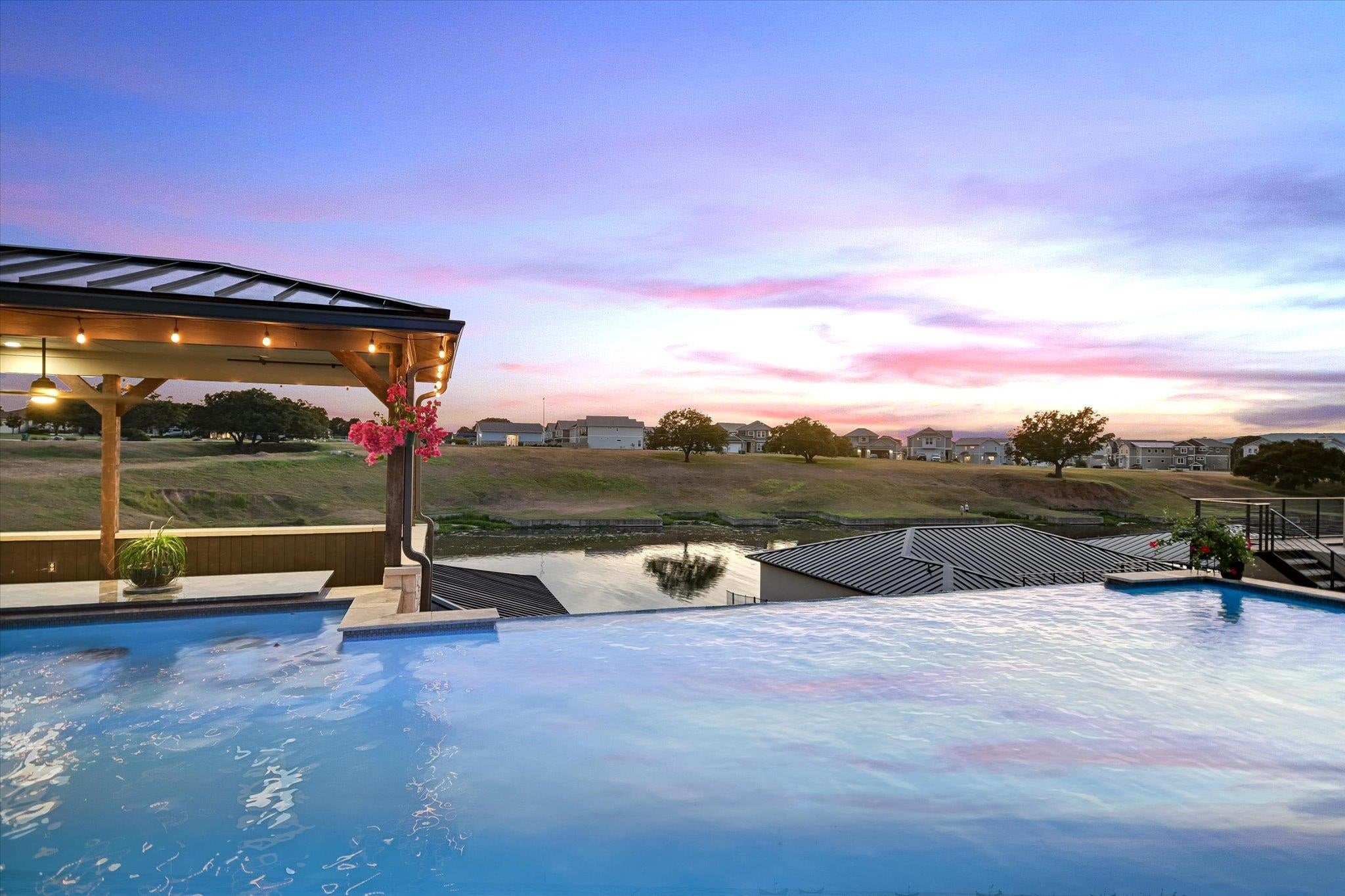 112 Clearwater Drive — photo