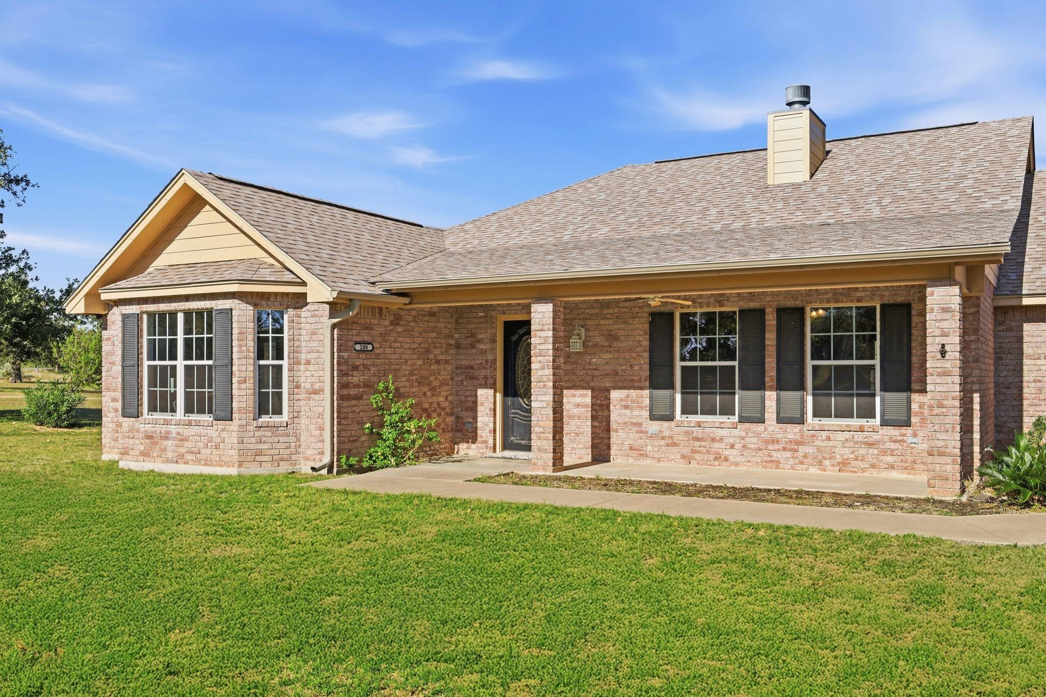 200 Apache Trail, Burnet, TX 78611 — photo 2