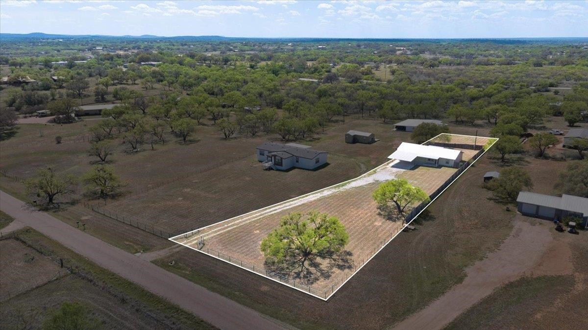 243 E Flag Creek Ranch Road, Llano, TX 78643 — photo 3