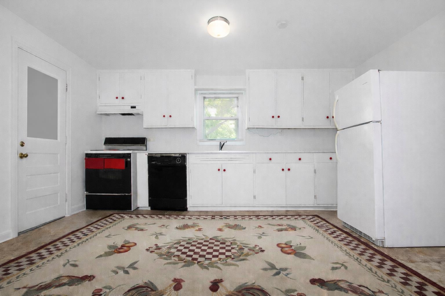 509 E Austin, Llano, TX 78643 — photo 3