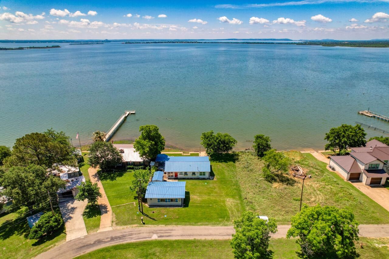 809 Lakeshore Loop, Tow, TX 78672 — photo 2