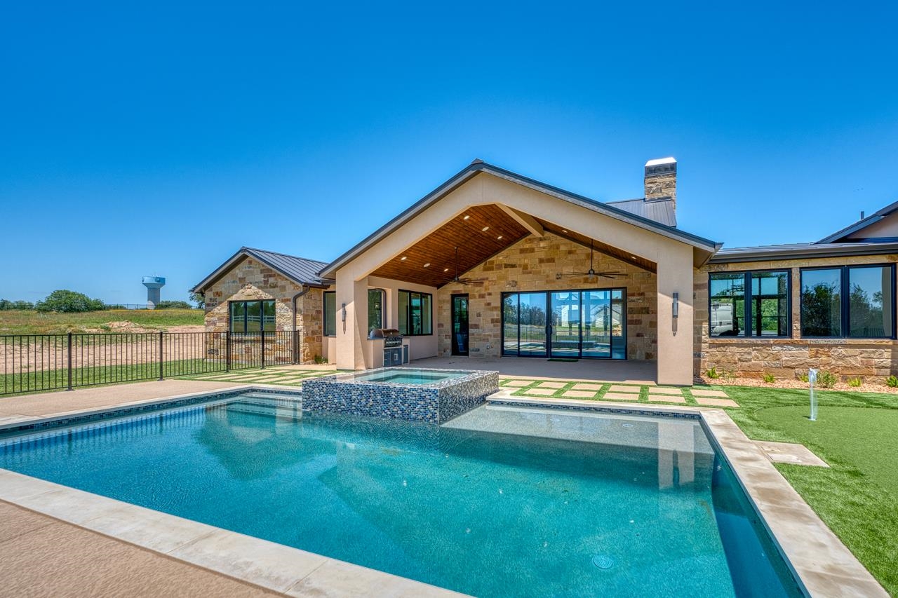 119 Westgate Loop, Horseshoe Bay, TX 78657 — photo 3