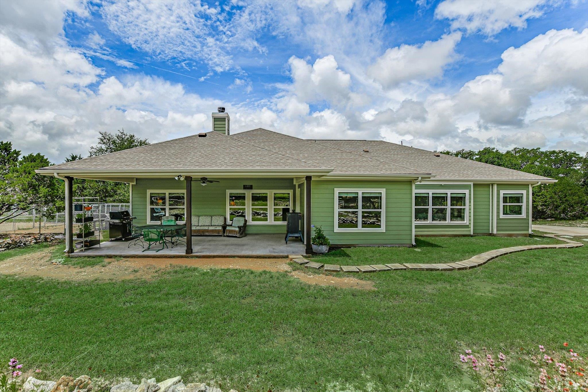 520 Murphy Drive, Bertram, TX 78605 — photo 3