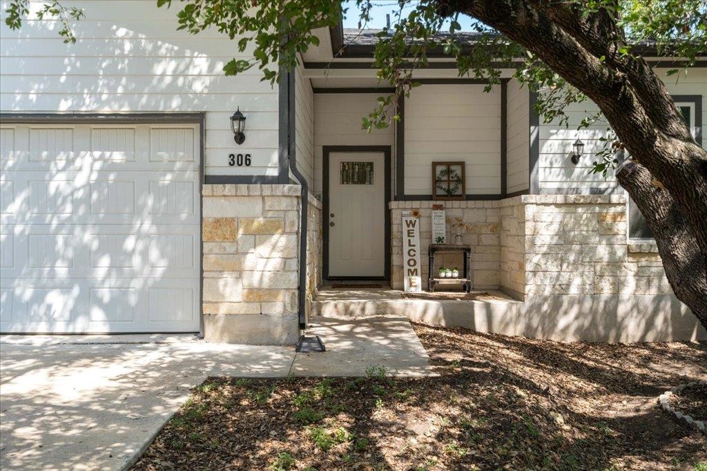 306 Songwood Drive — photo