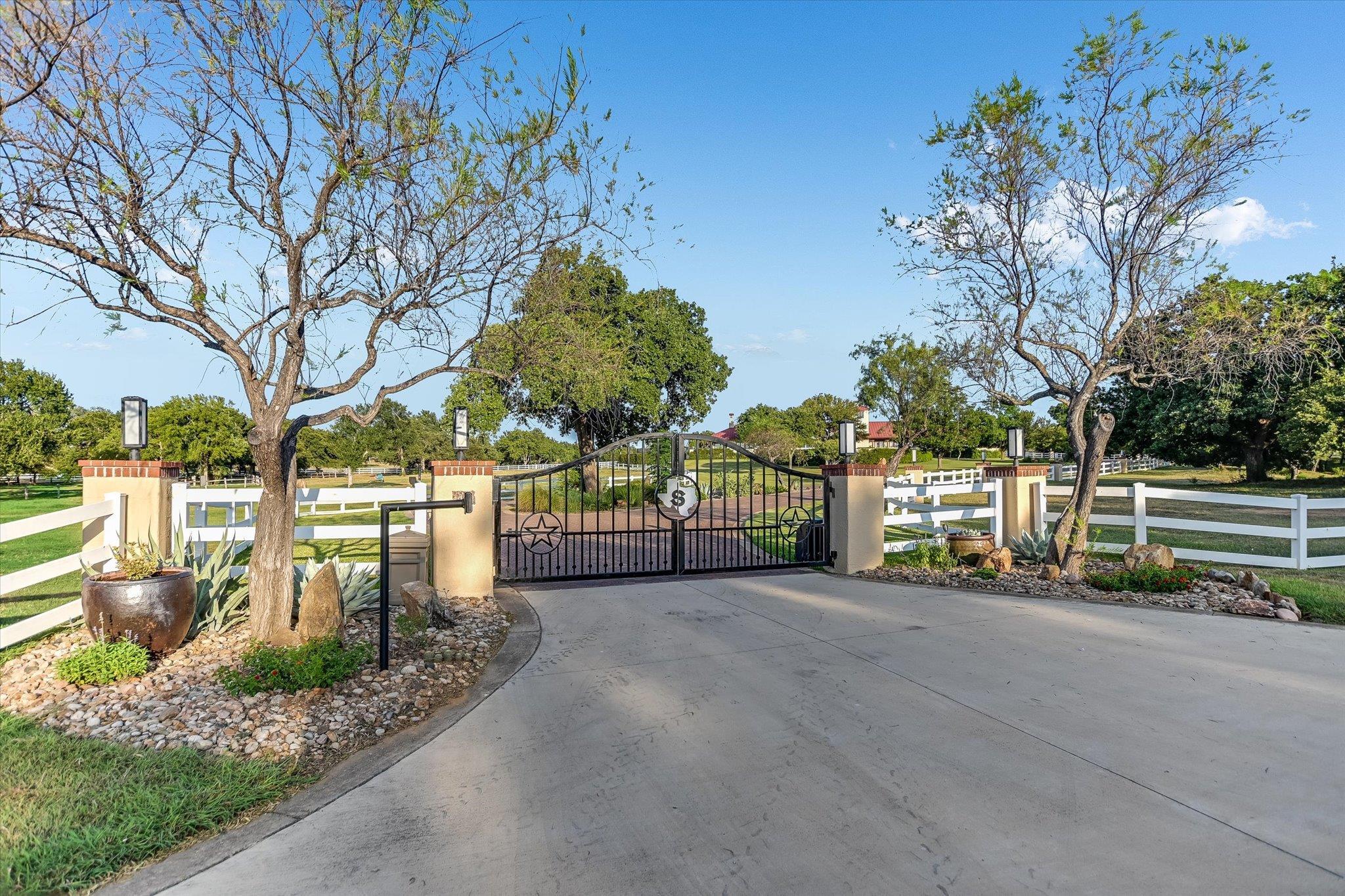 409 Haney Trace — photo