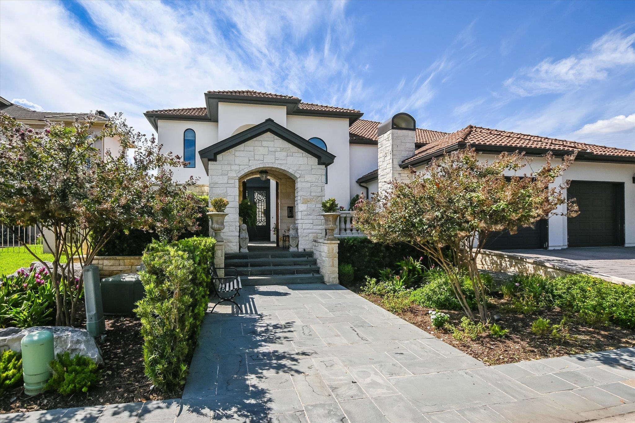 519 Lighthouse Drive — photo
