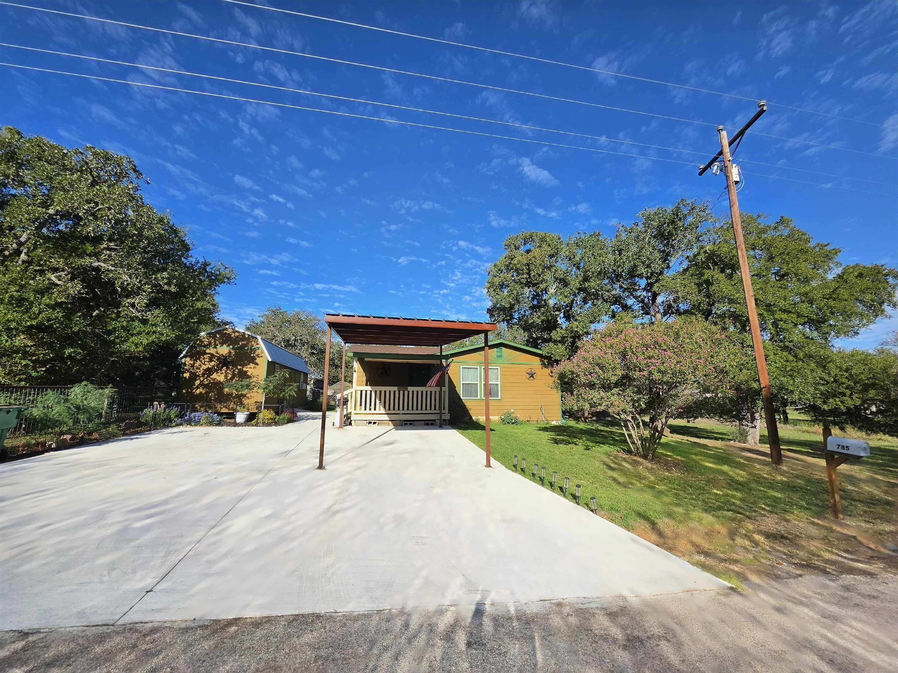 785 Frazier Street — photo