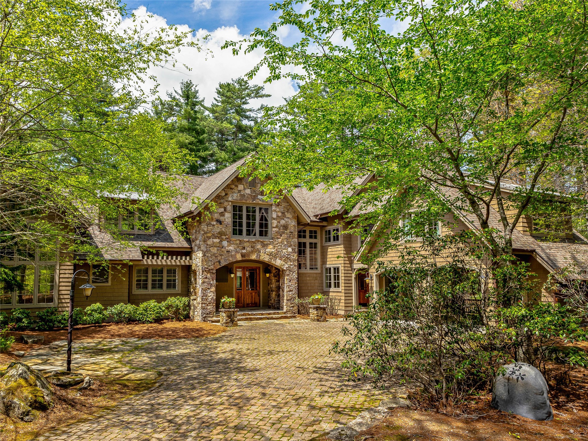 228 Mills Creek Trace — photo