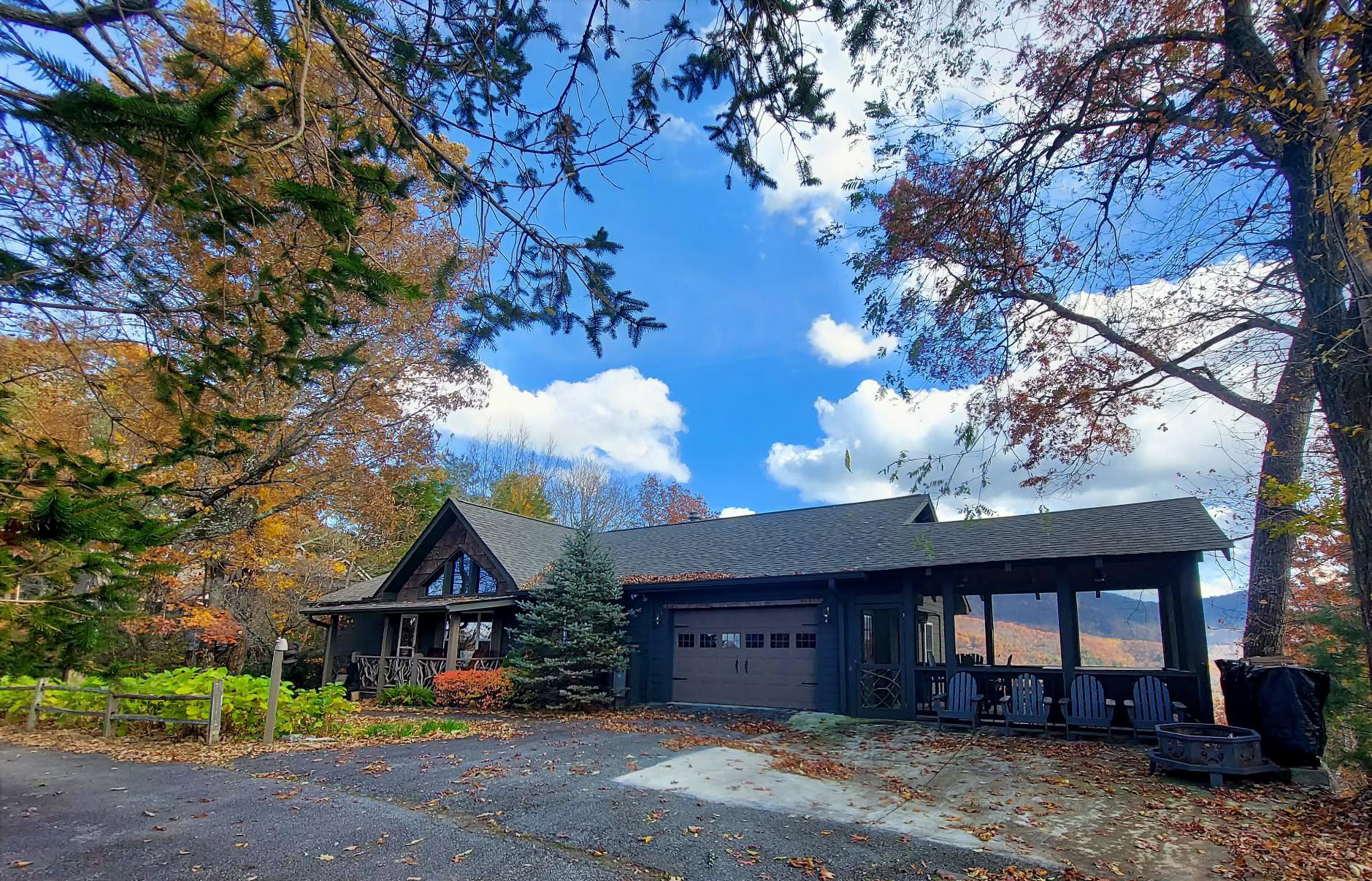 2379 Ridgepole Drive — photo