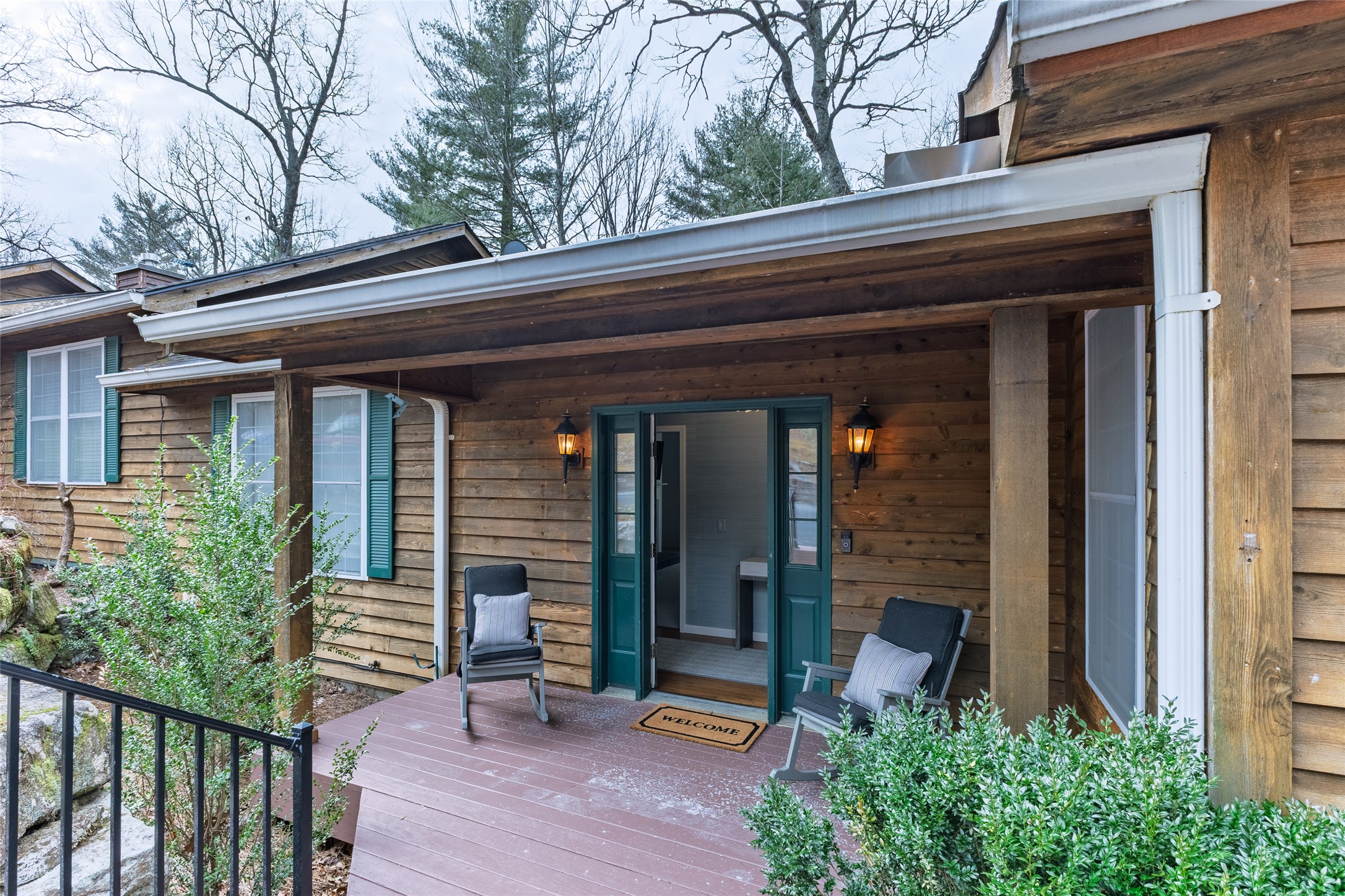 323 Overlook Road 12 — photo