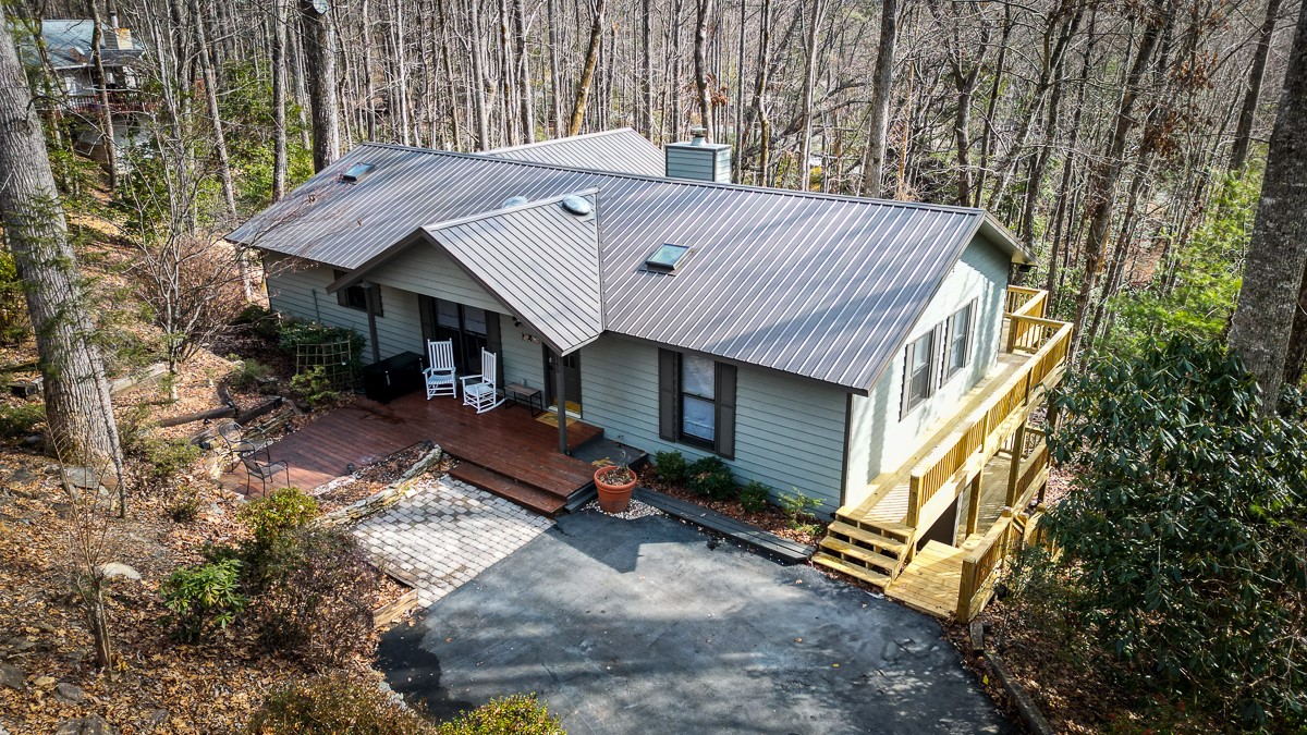 145 Rhododendron Court — photo