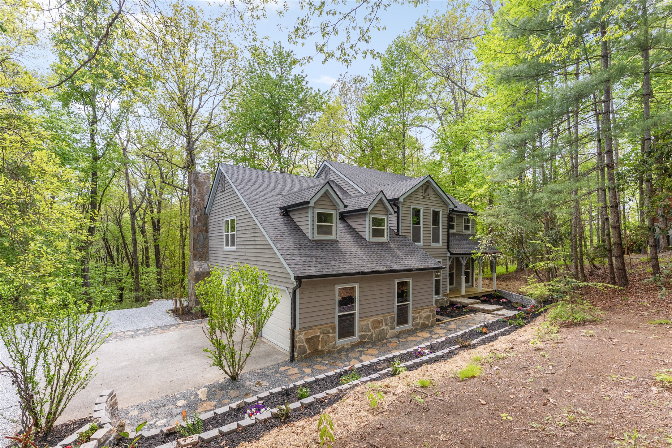 2129 Black Oak Drive — photo