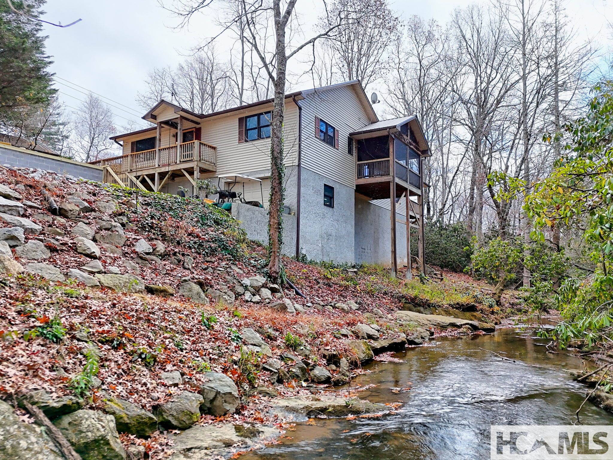 7829 Dillard Road — photo