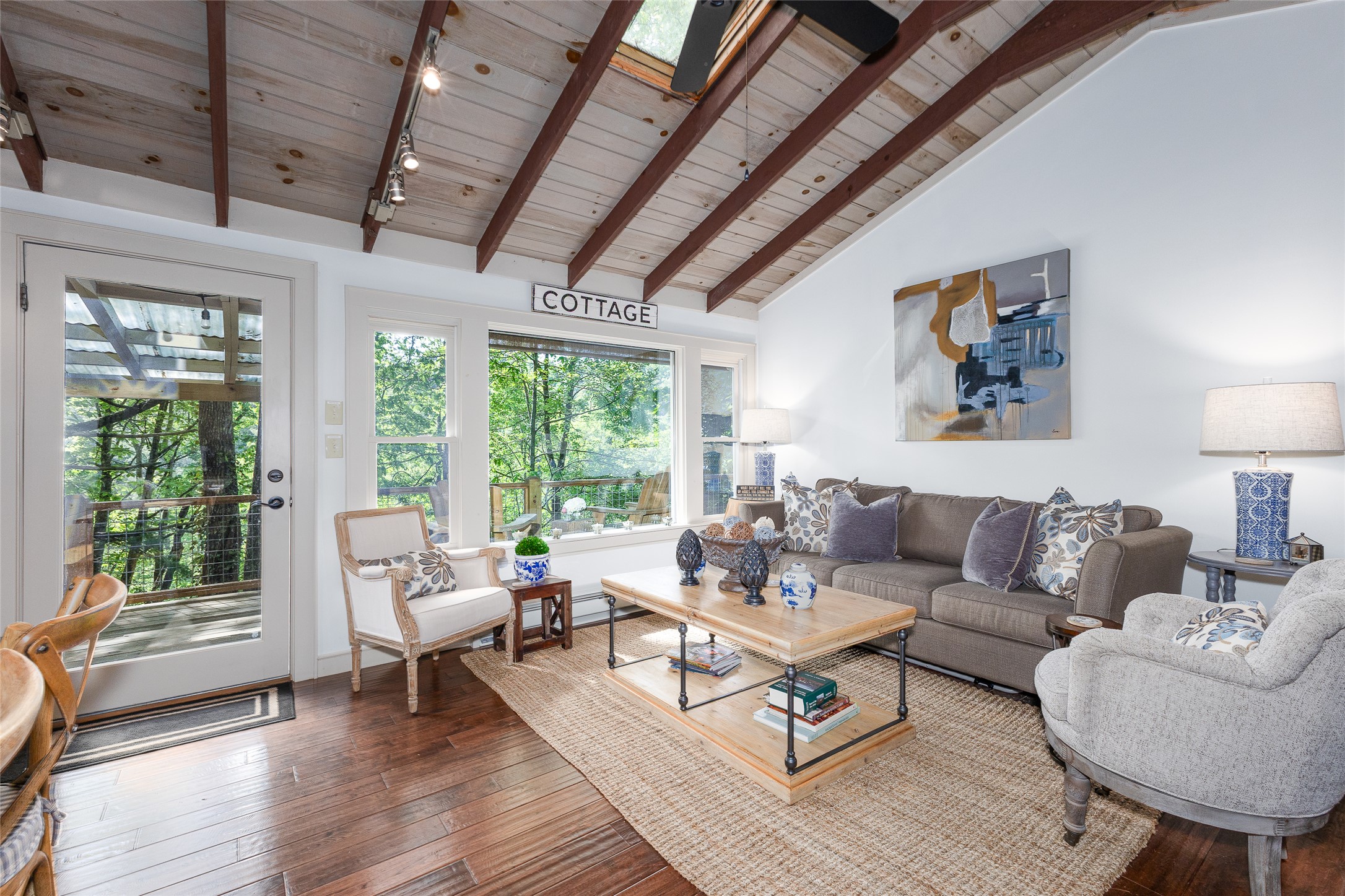 205 Chowan Drive — photo