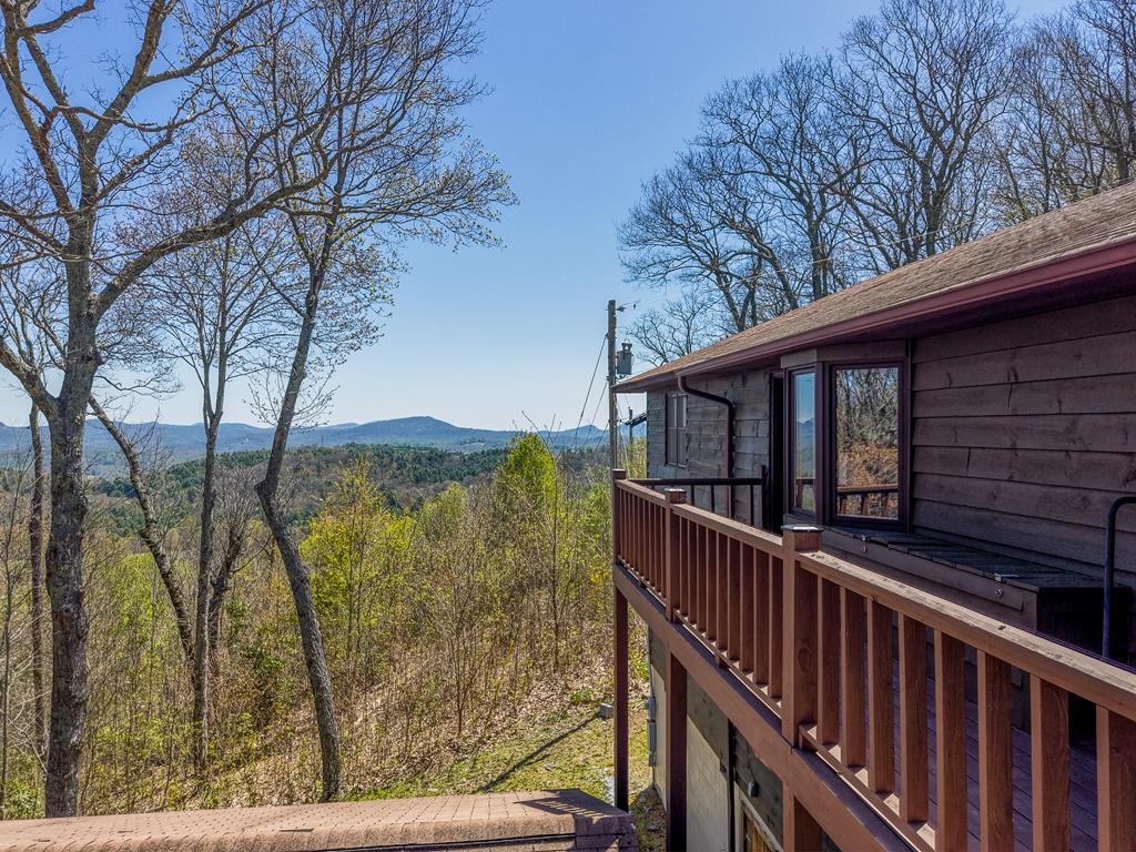623 Buggy Barn Road — photo