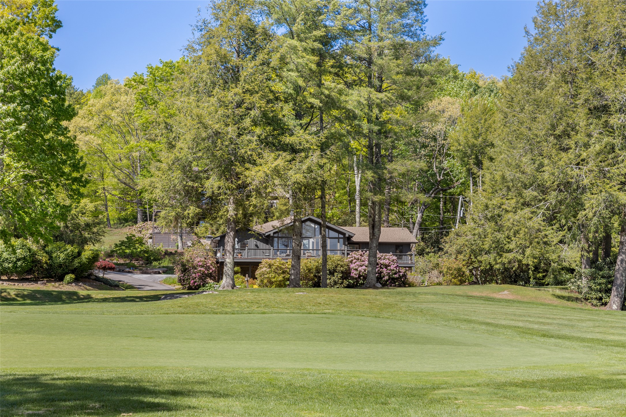 226 Sky Lake Drive — photo