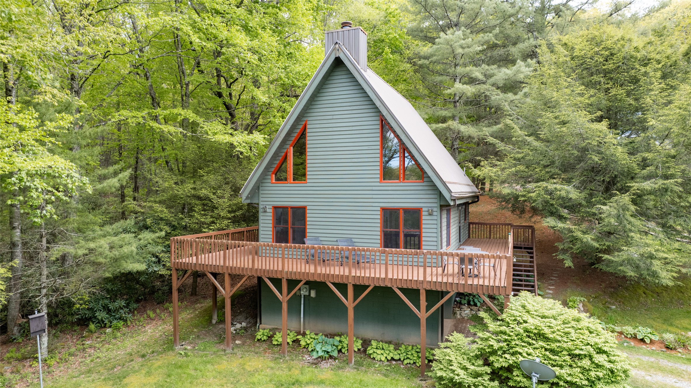 227 Lullwater Cove — photo