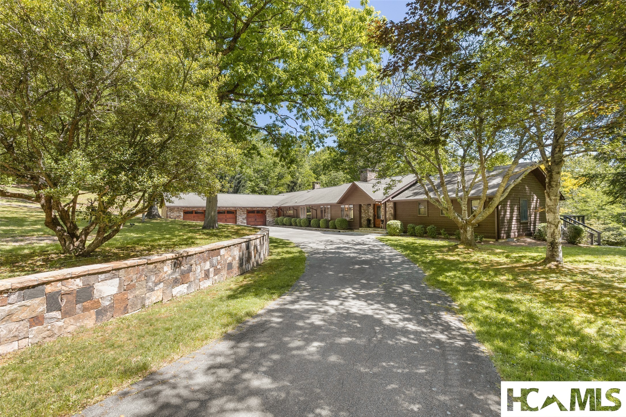 240 Round Hill Road — photo
