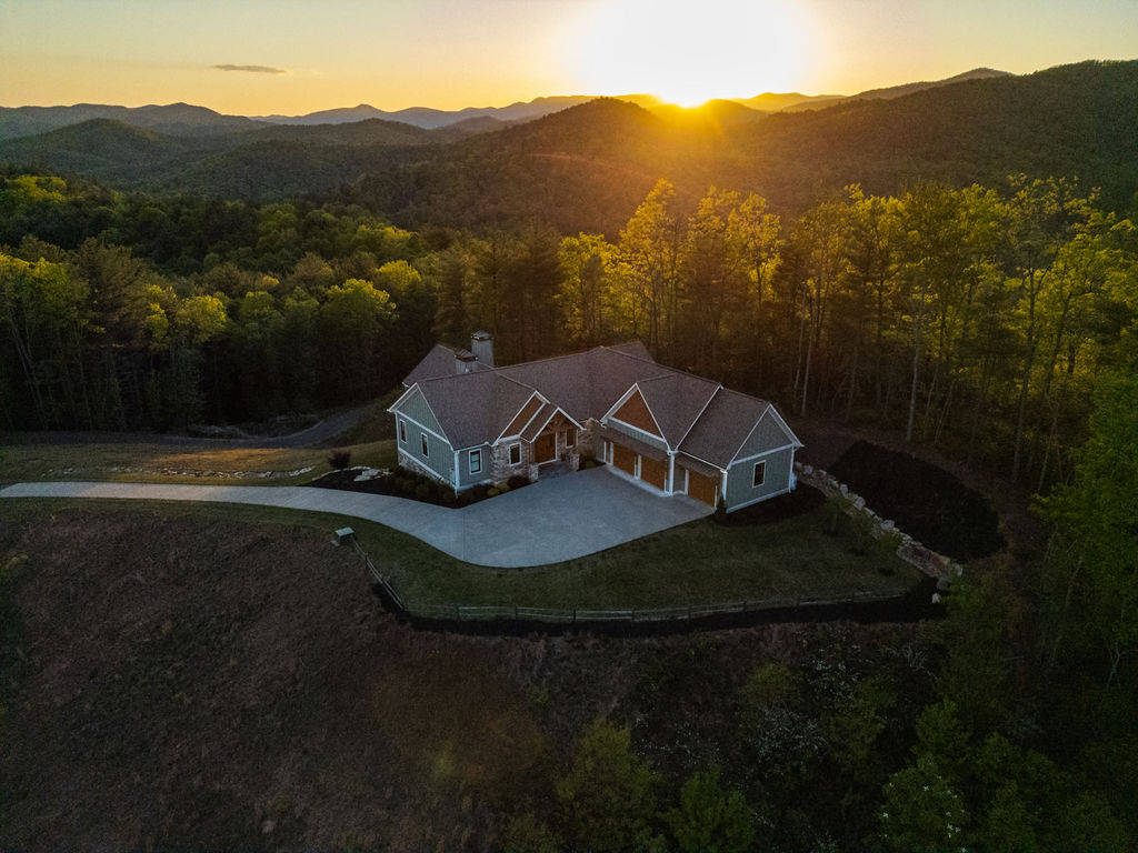4454 Asheville Highway — photo