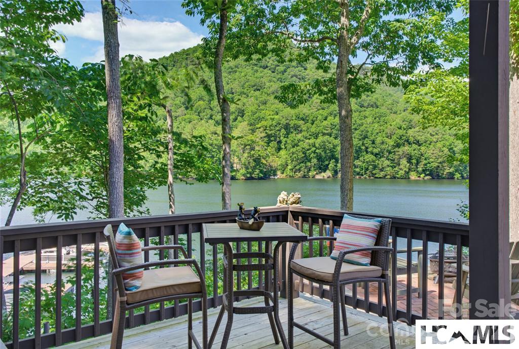 561 Harbor Ridge Drive — photo