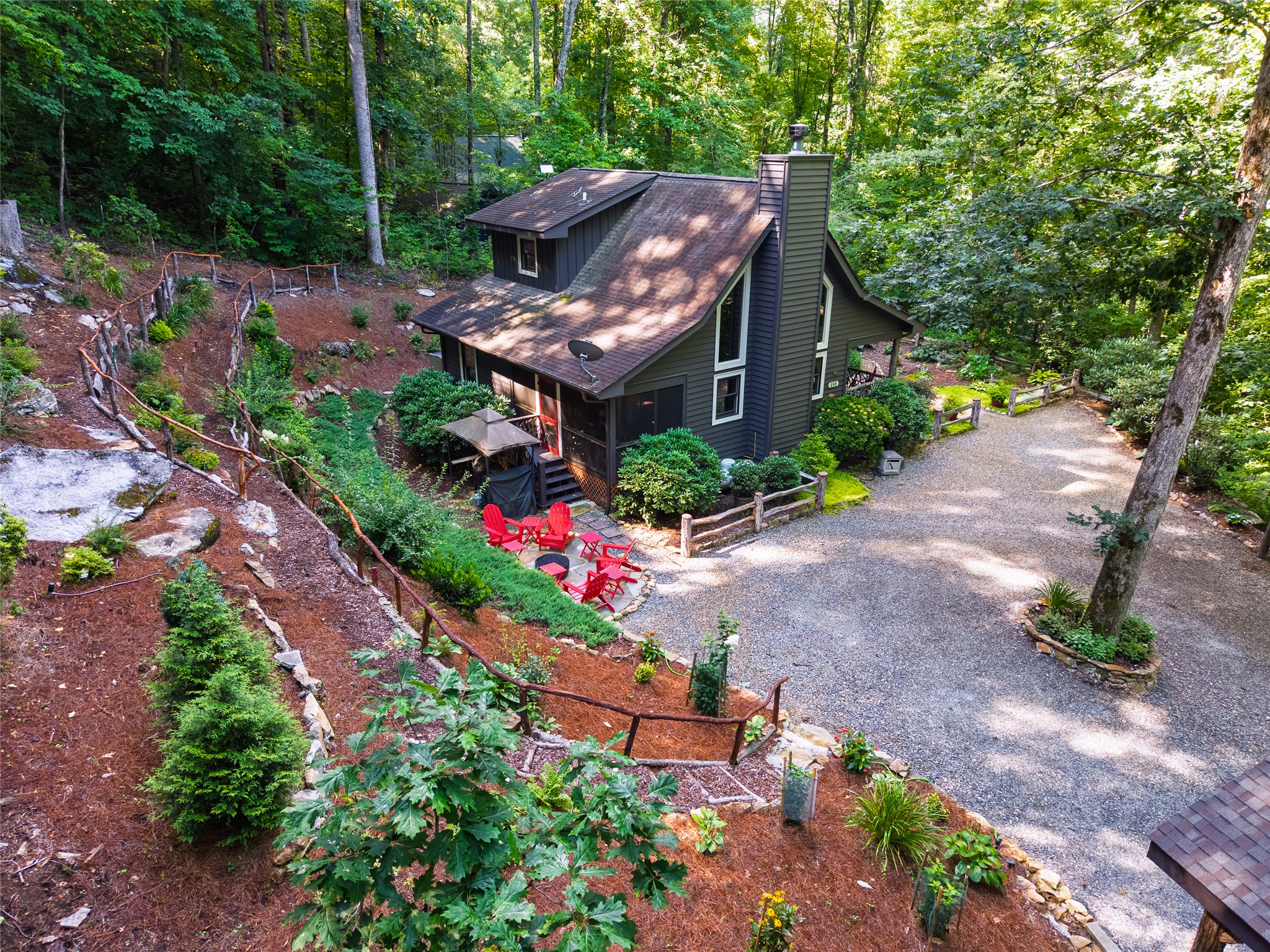 195 Hanging Rock Road — photo