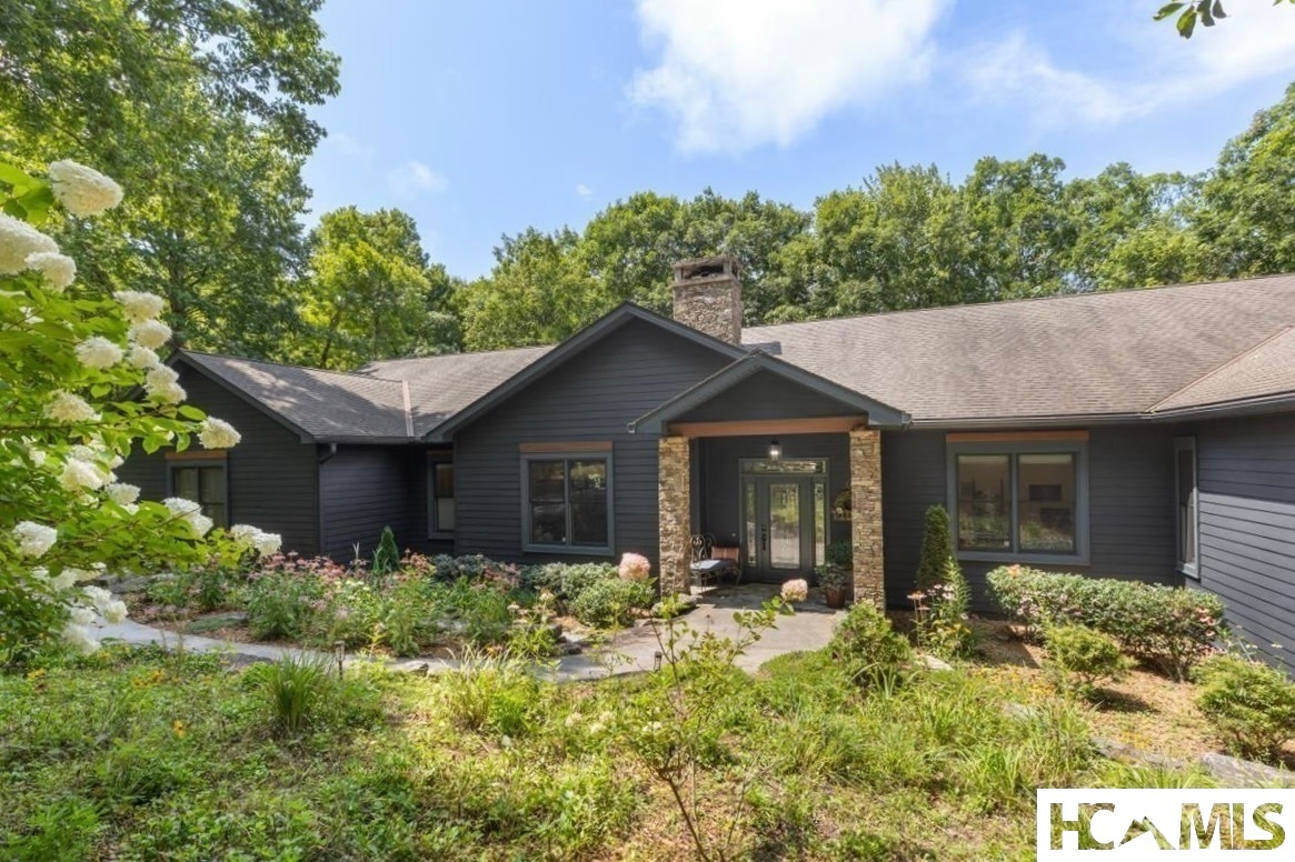 289 Apple Mountain Circle — photo