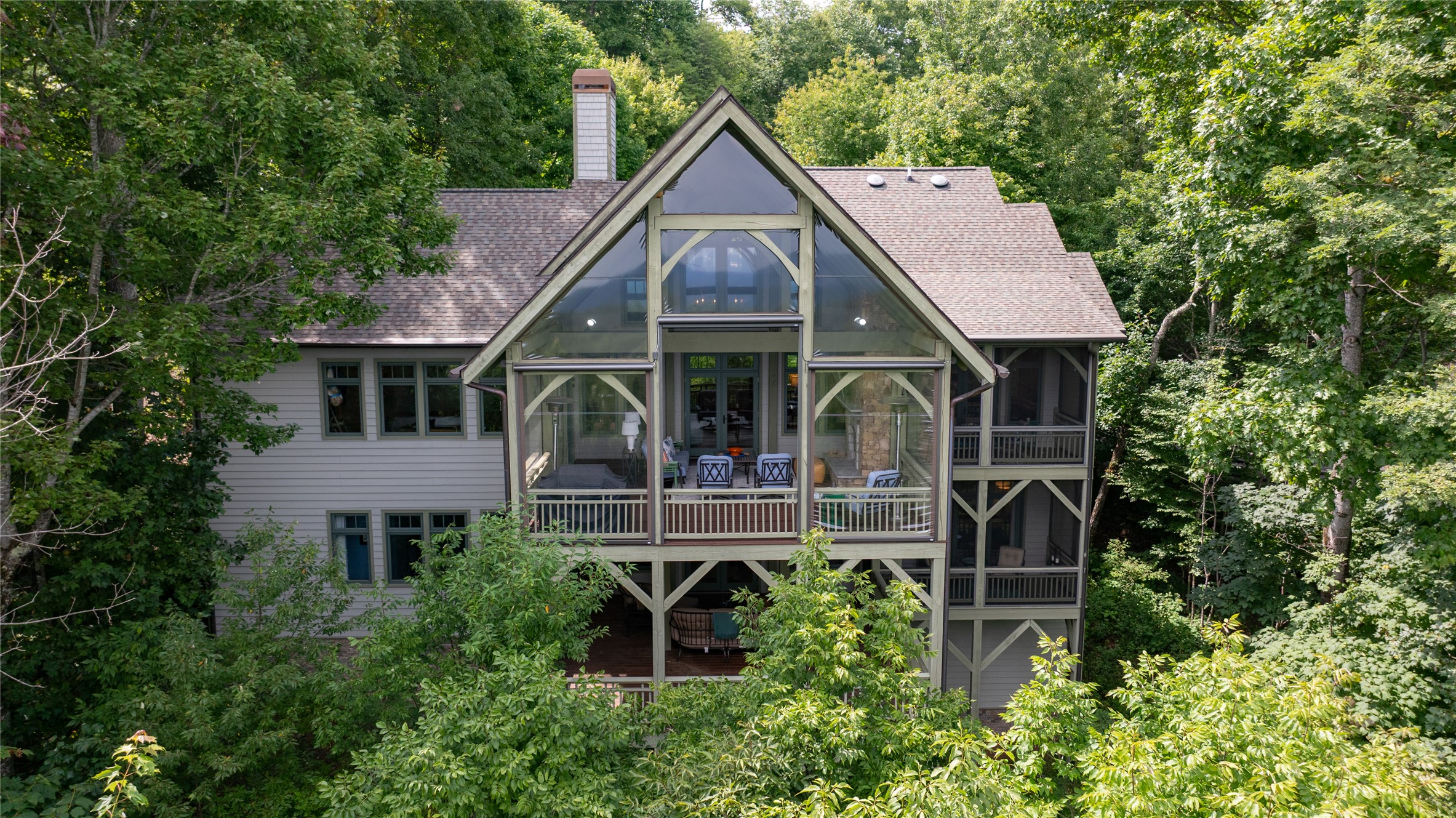 75 Creekwood Court — photo