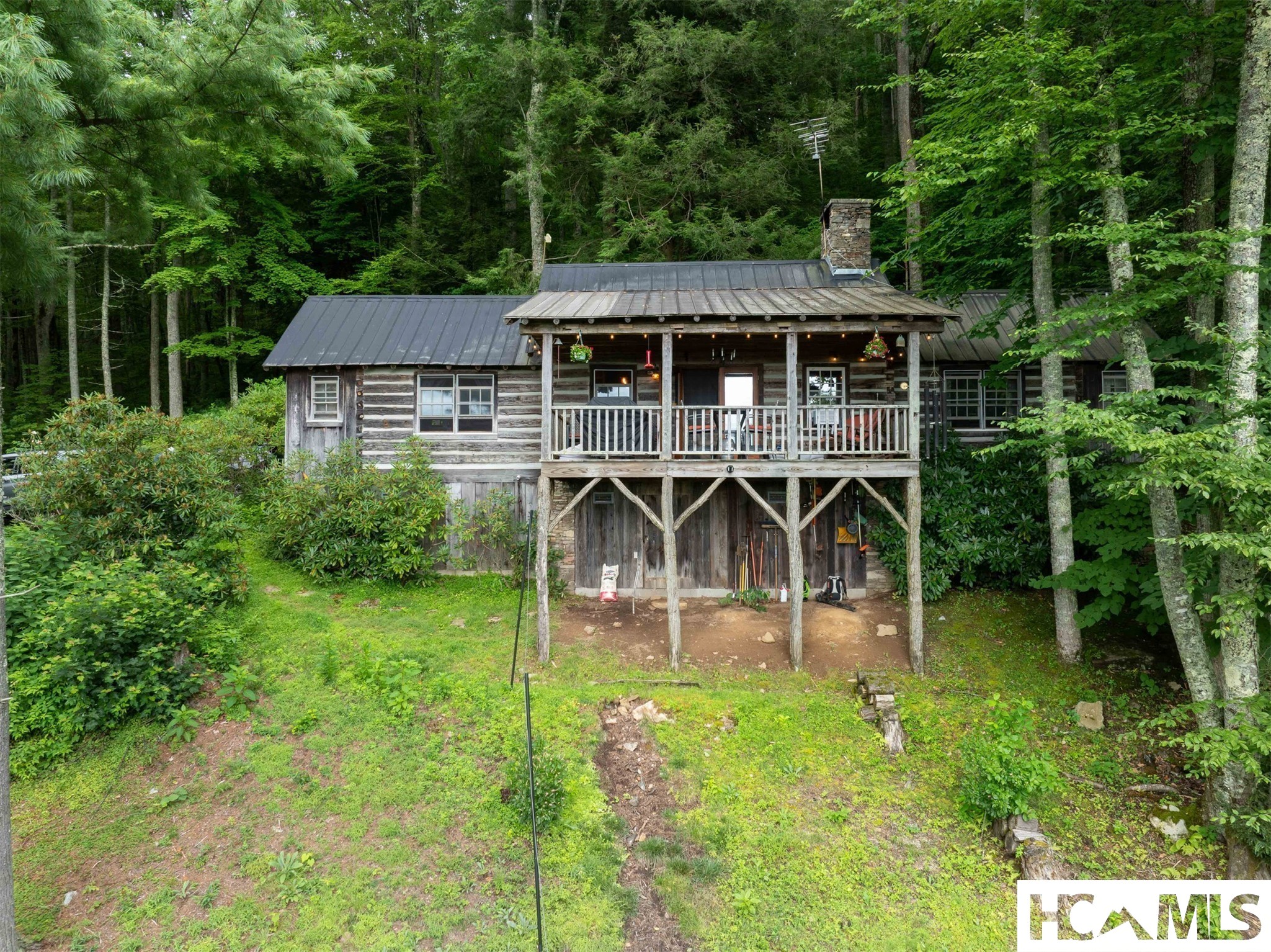 568 Panther Mountain Road — photo