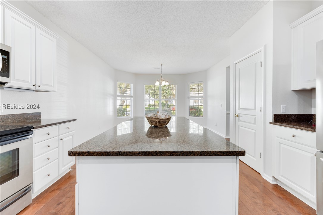 184 Hampton Circle, Bluffton, SC 29909 — photo 2