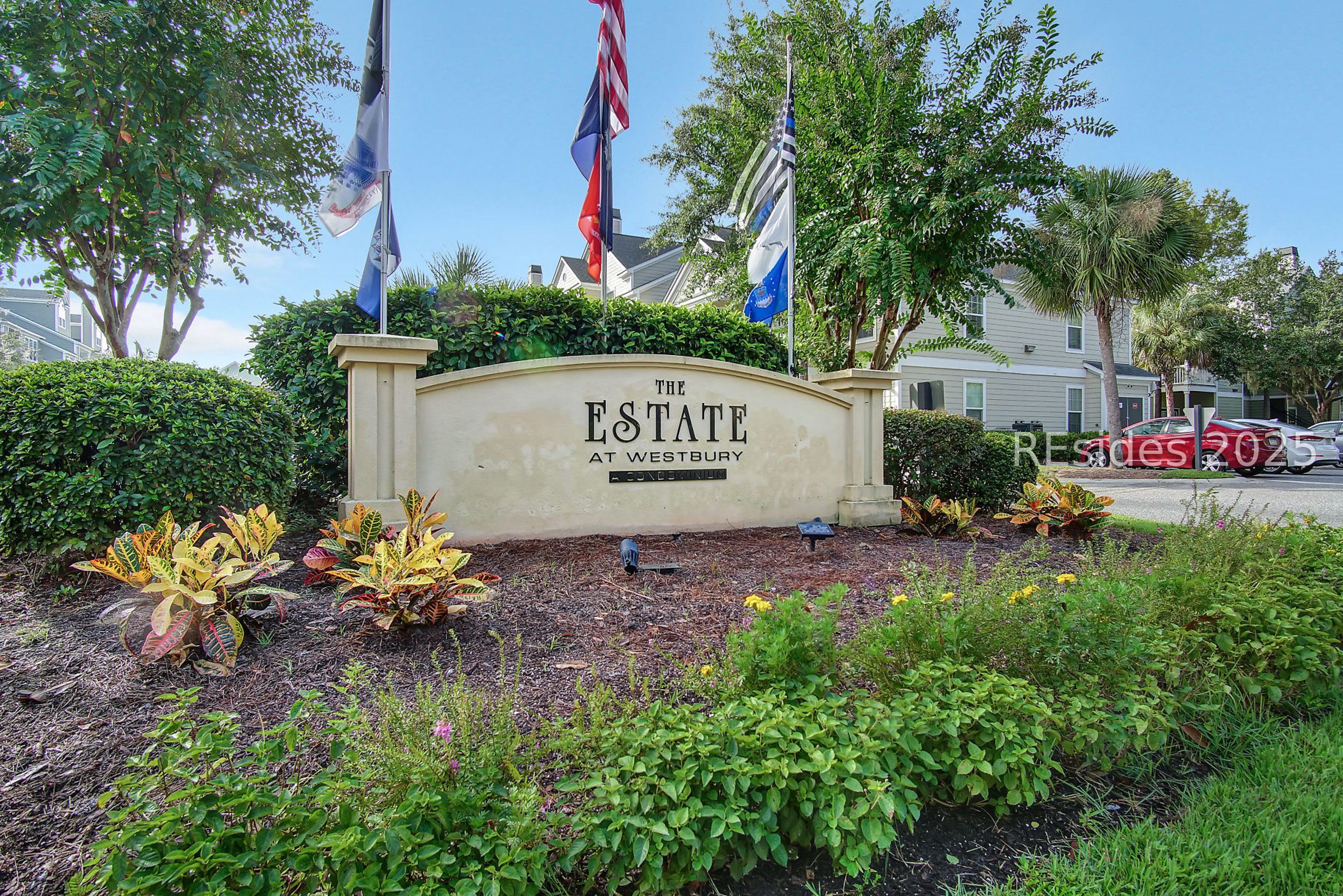100 Kensington Boulevard 717 — photo