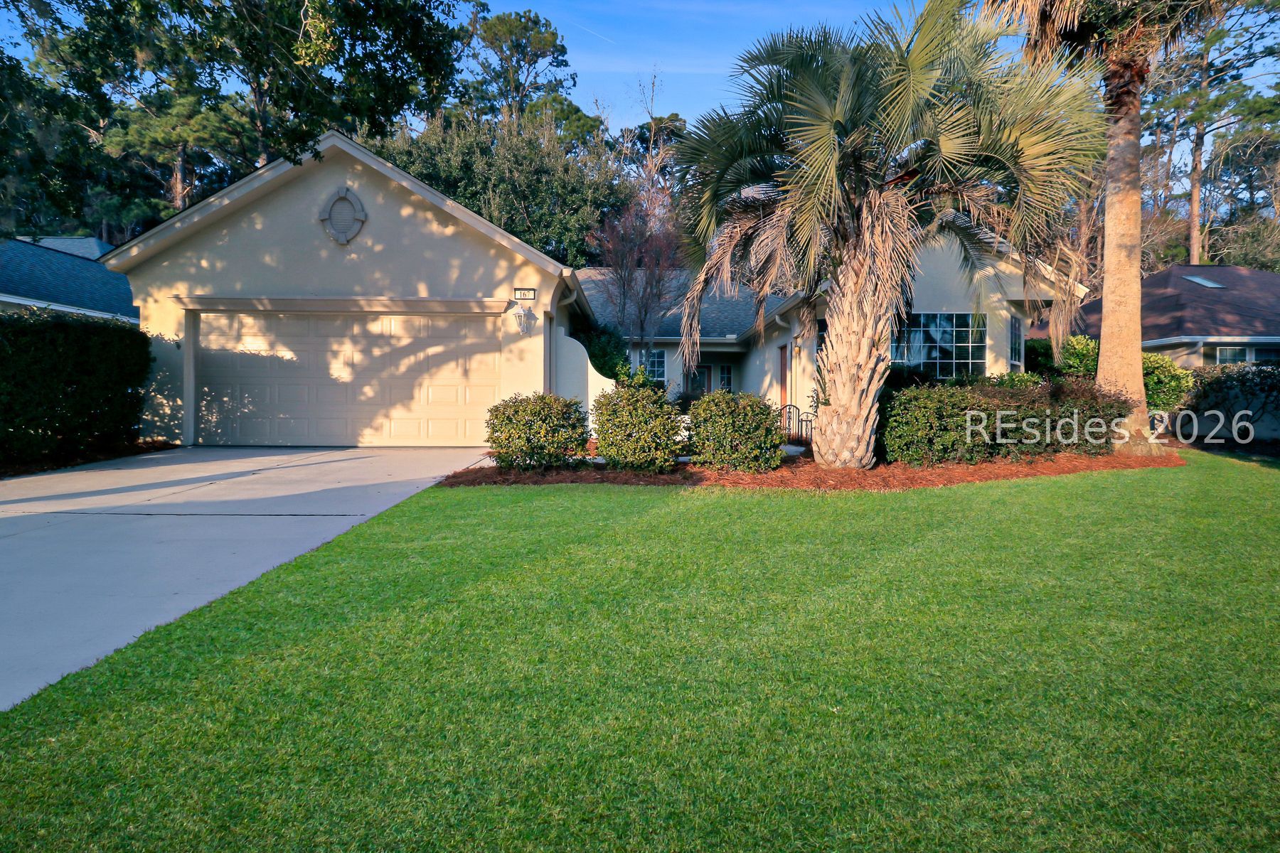 167 Hampton Circle — photo