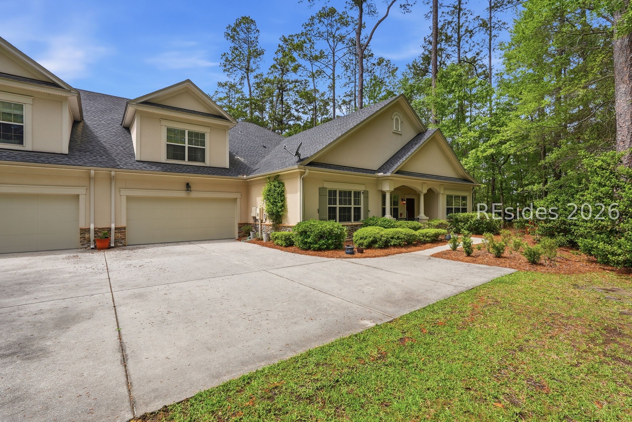 43 Heartwood Court 1219 — photo