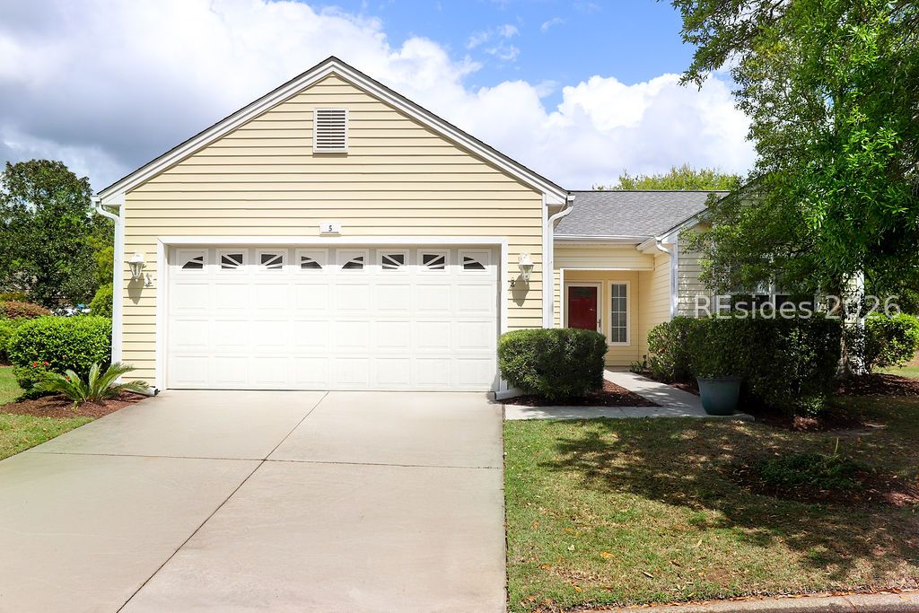 5 Ferebee Way — photo