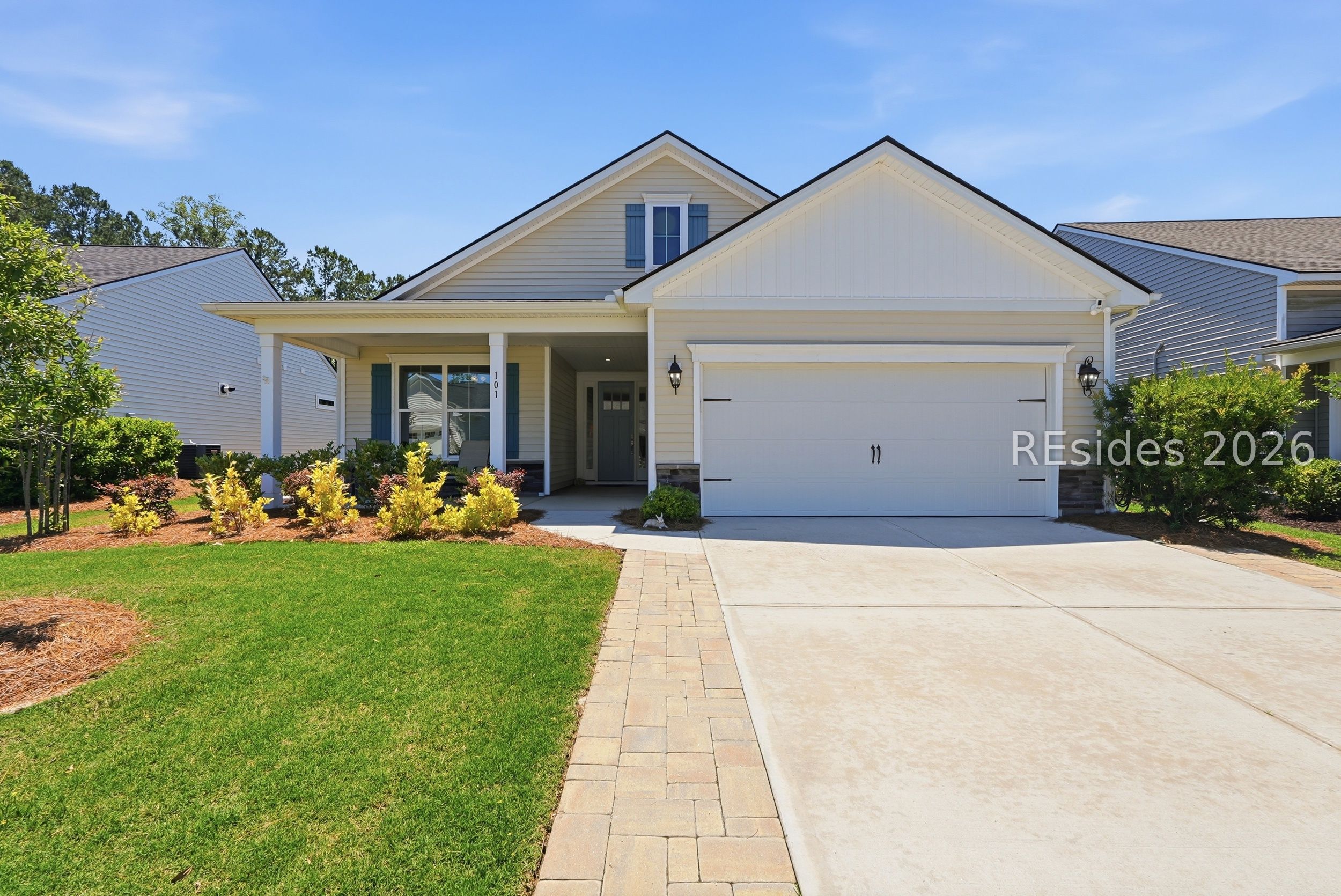 101 Carolina Oaks Avenue — photo