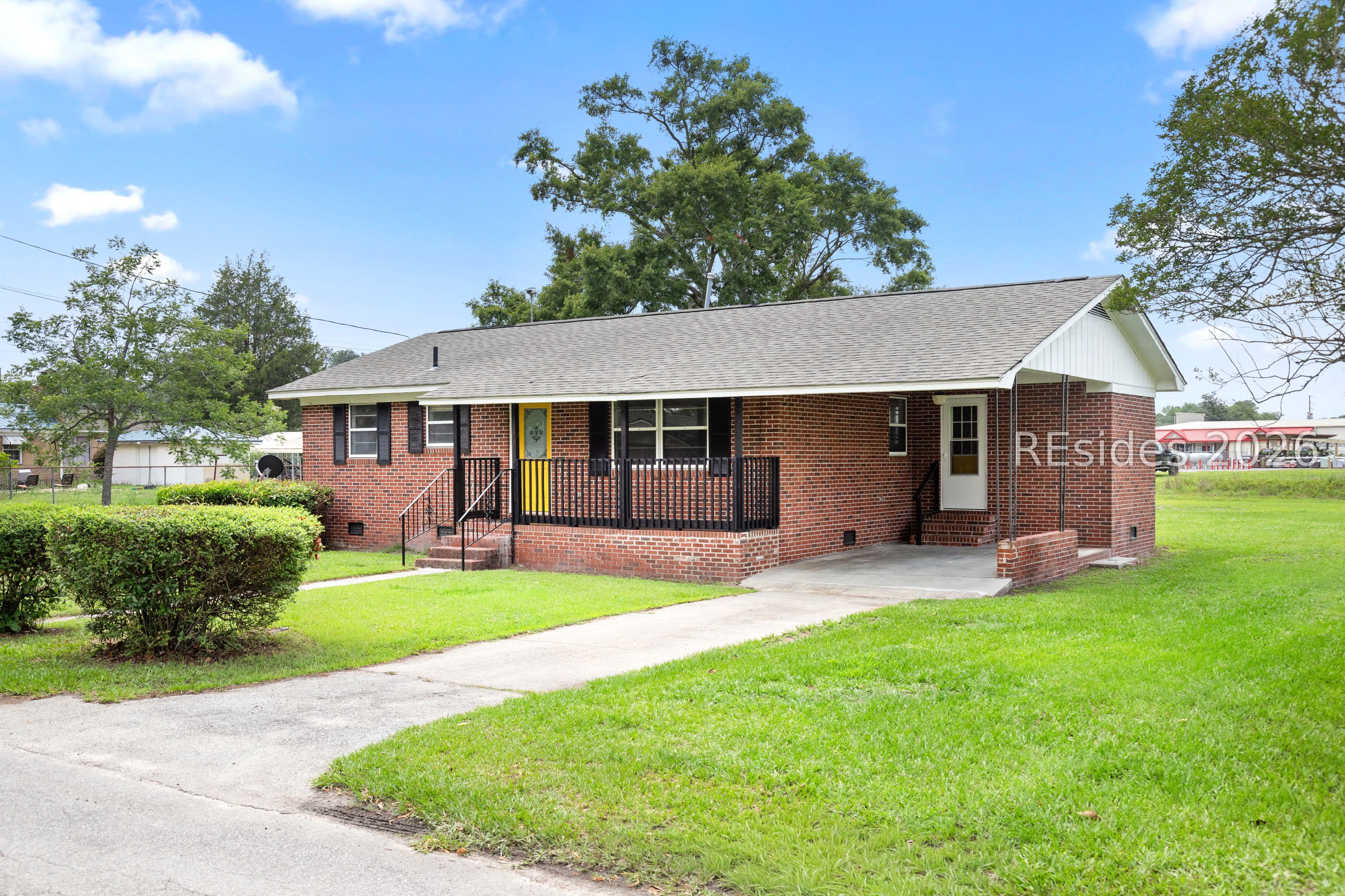 109 Anderson Street — photo