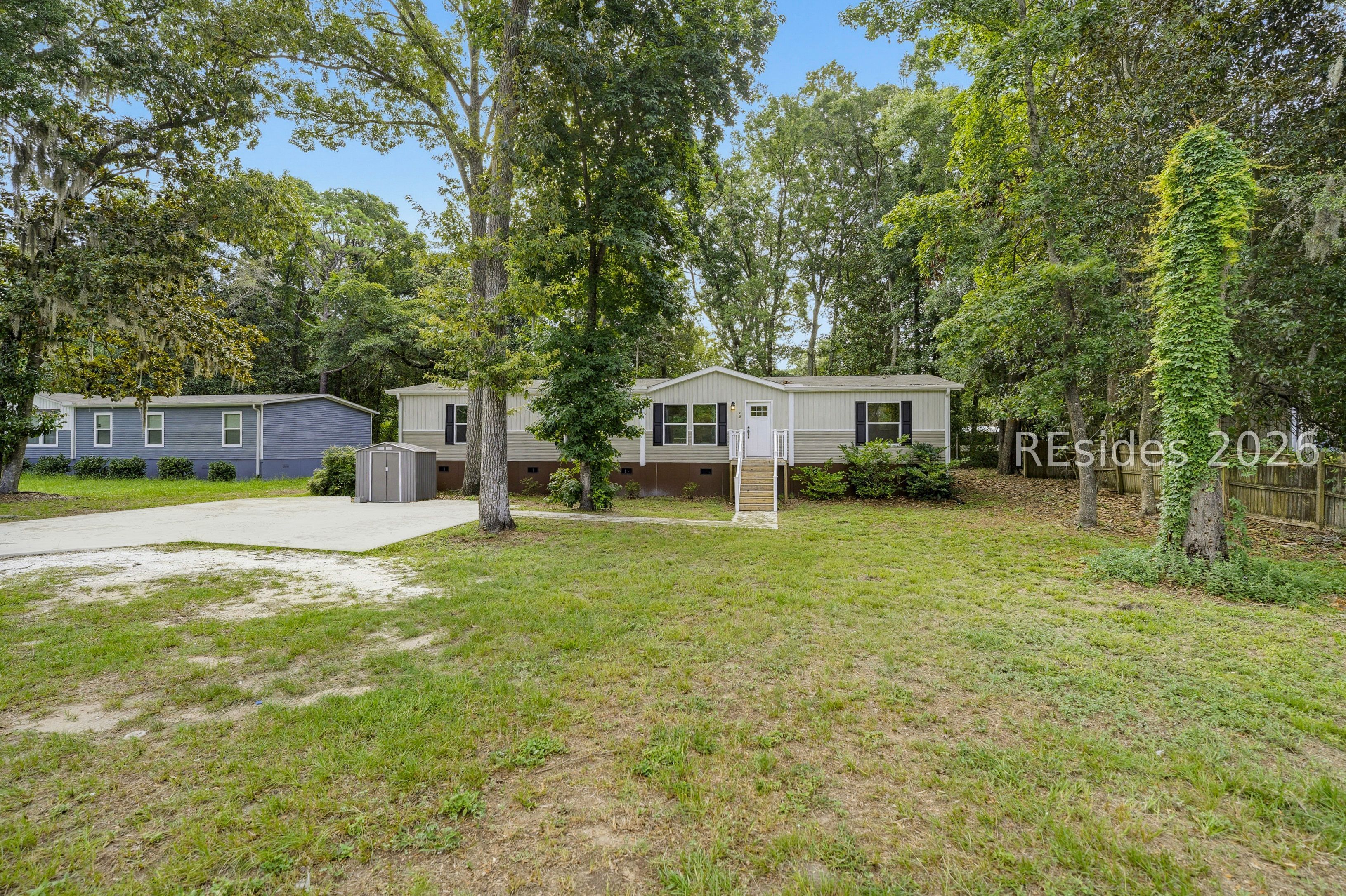96 Sams Point Road — photo